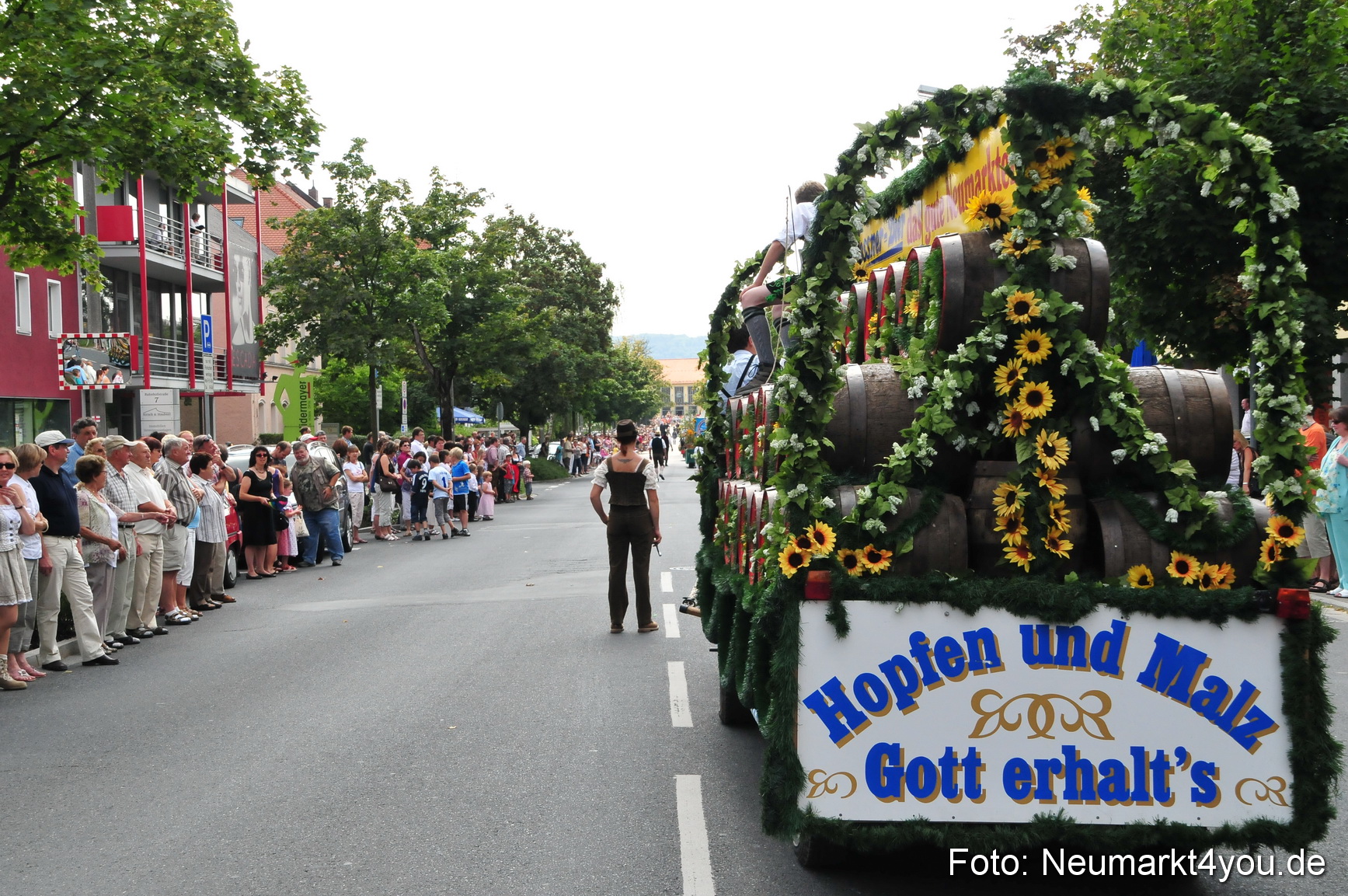 0020 Volksfestzug Neumarkt 090809
