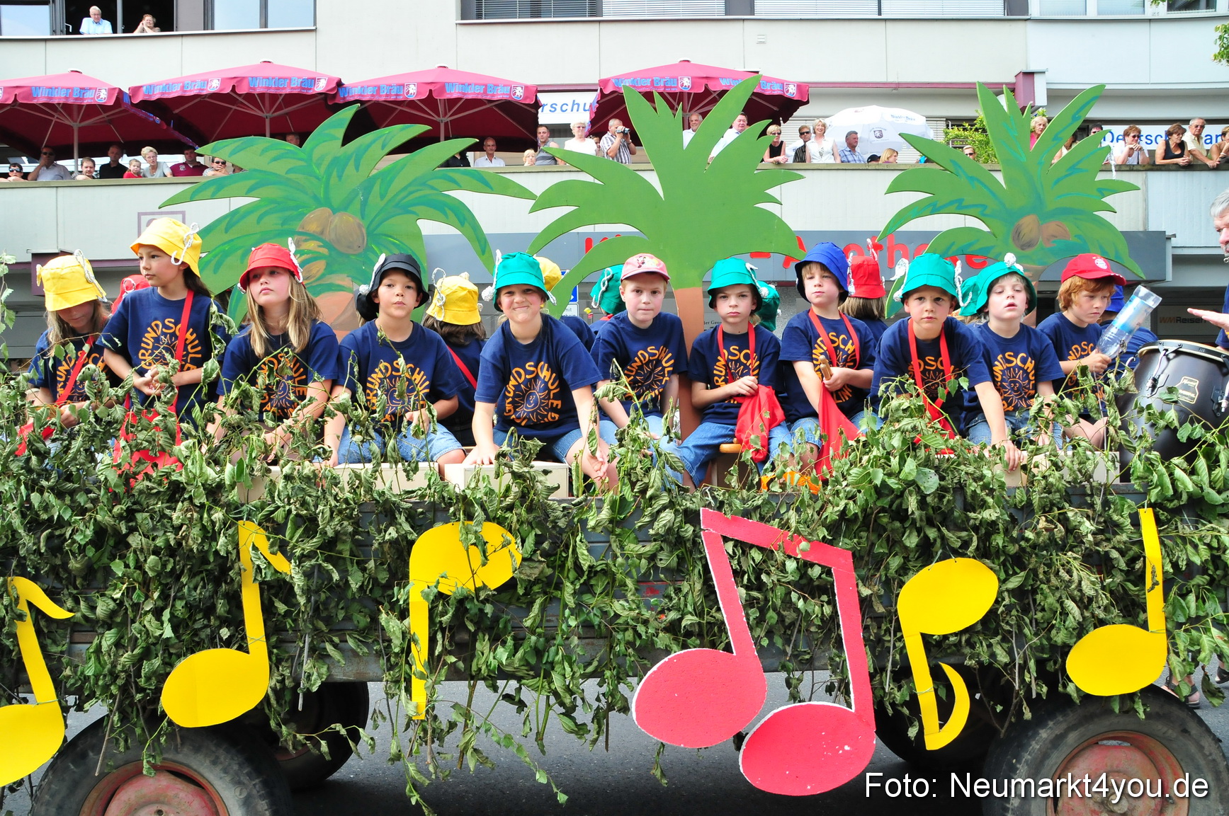 0024 Volksfestzug Neumarkt 090809