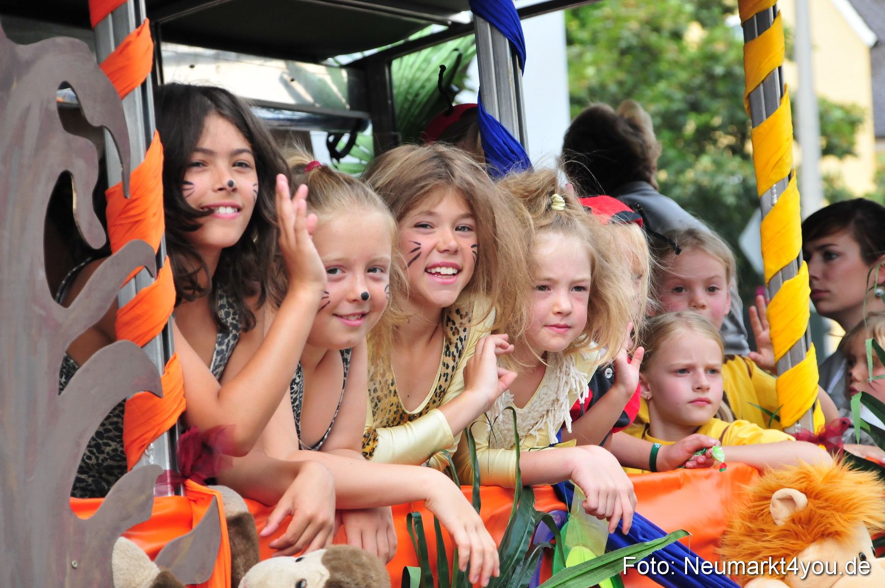 0026 Volksfestzug Neumarkt 090809