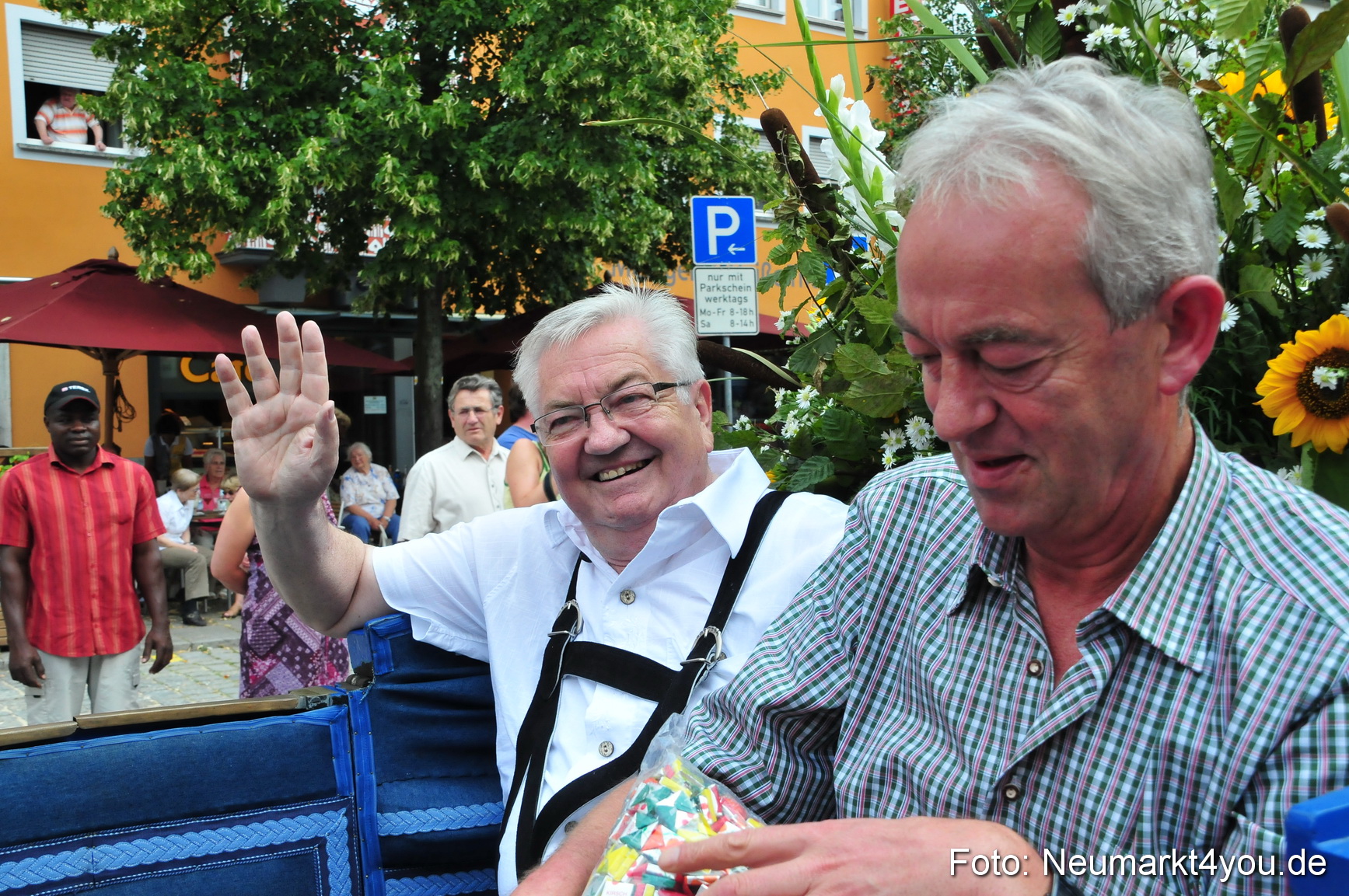 0043 Volksfestzug Neumarkt 090809