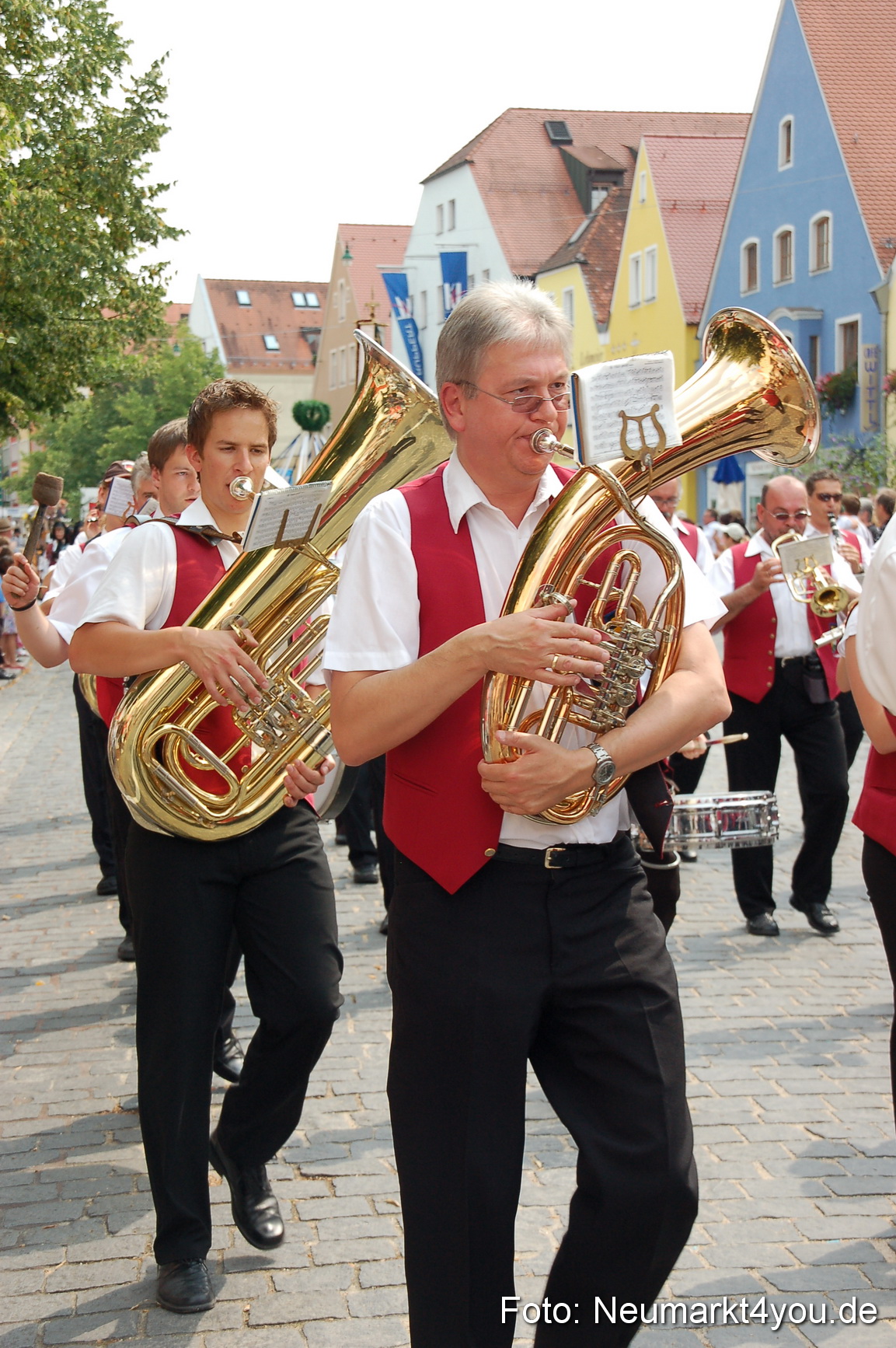0047 Volksfestzug Neumarkt 090809