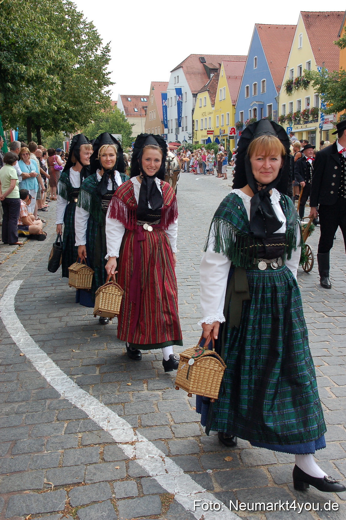 0053 Volksfestzug Neumarkt 090809