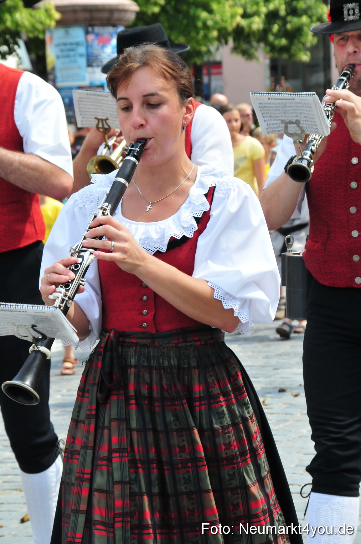 0063 Volksfestzug Neumarkt 090809