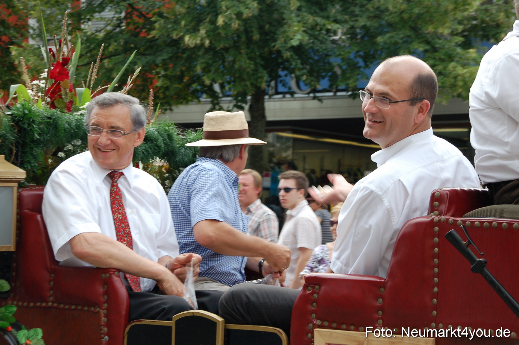 0066 Volksfestzug Neumarkt 090809