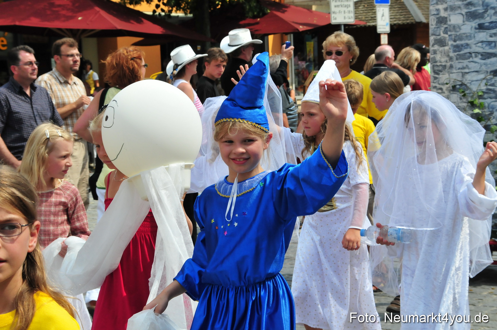 0067 Volksfestzug Neumarkt 090809