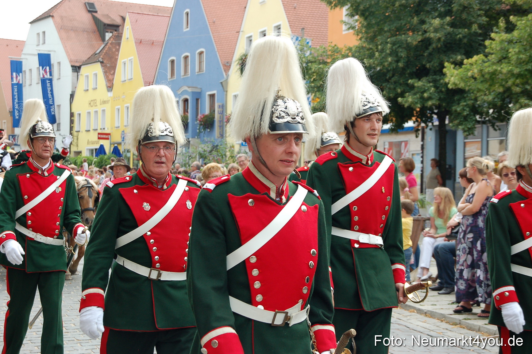 0074 Volksfestzug Neumarkt 090809
