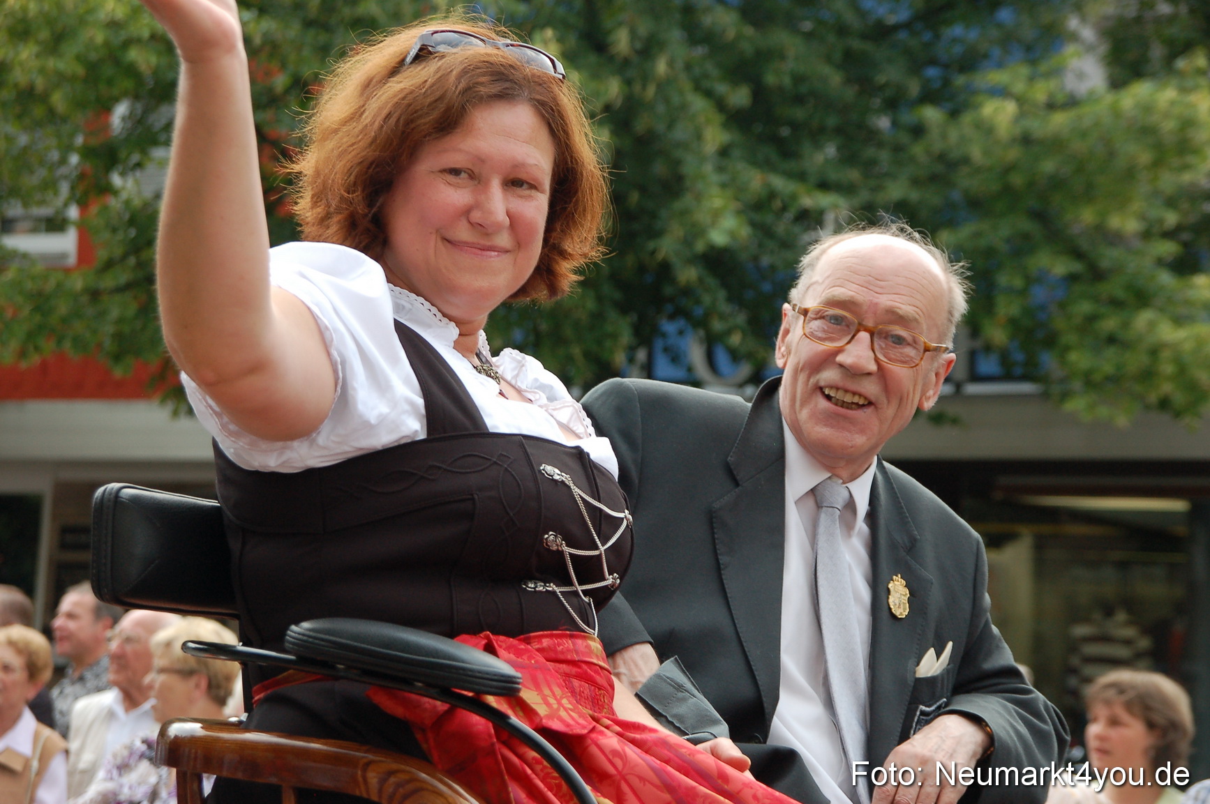 0077 Volksfestzug Neumarkt 090809