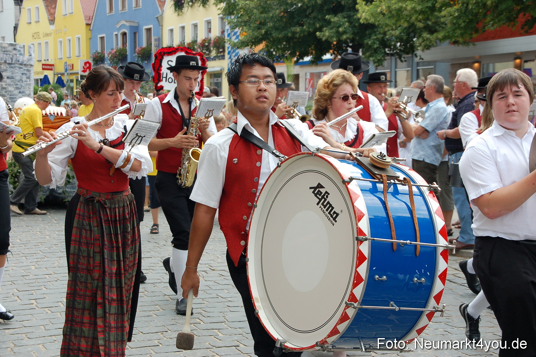 0083 Volksfestzug Neumarkt 090809