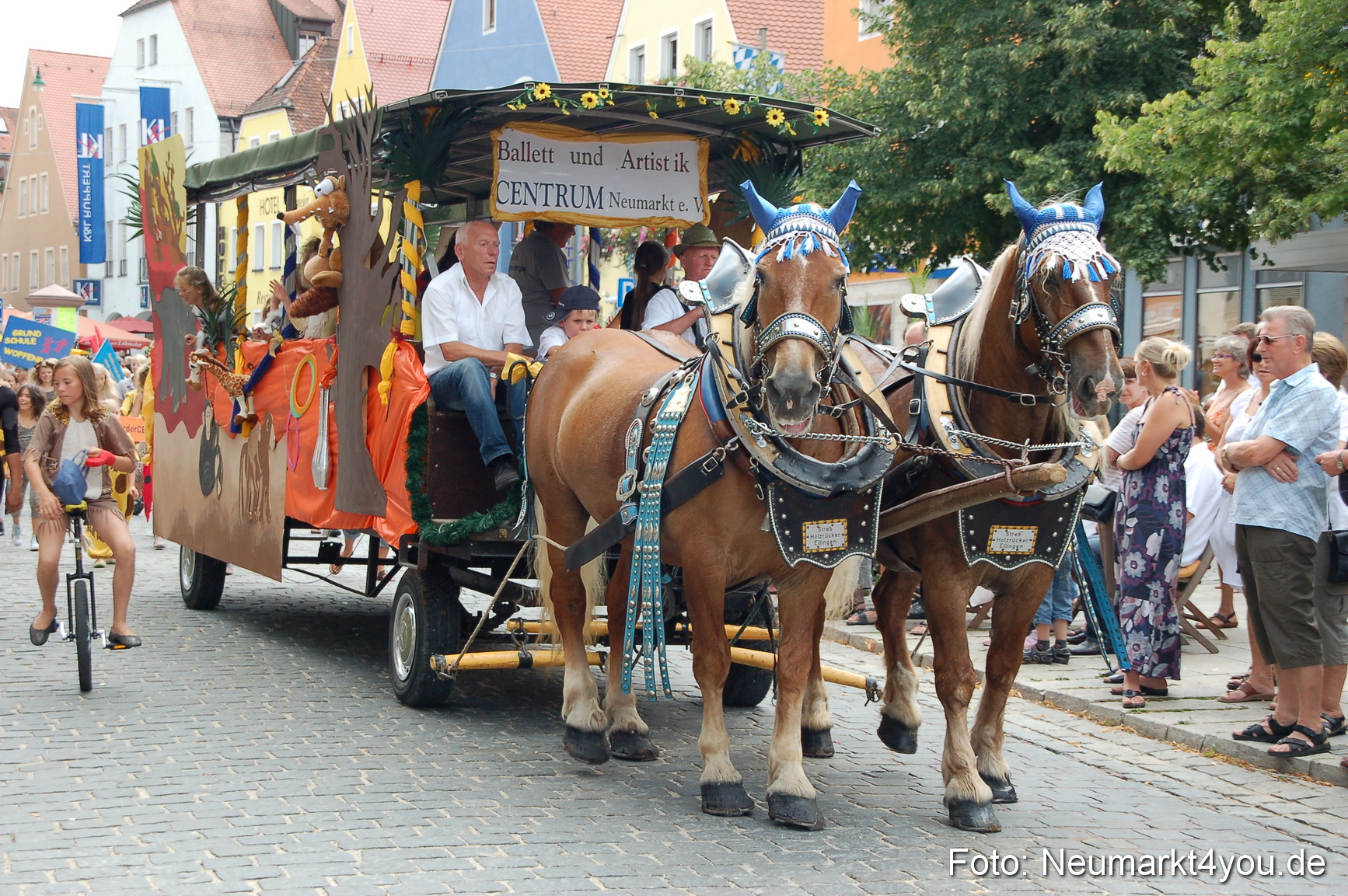 0089 Volksfestzug Neumarkt 090809