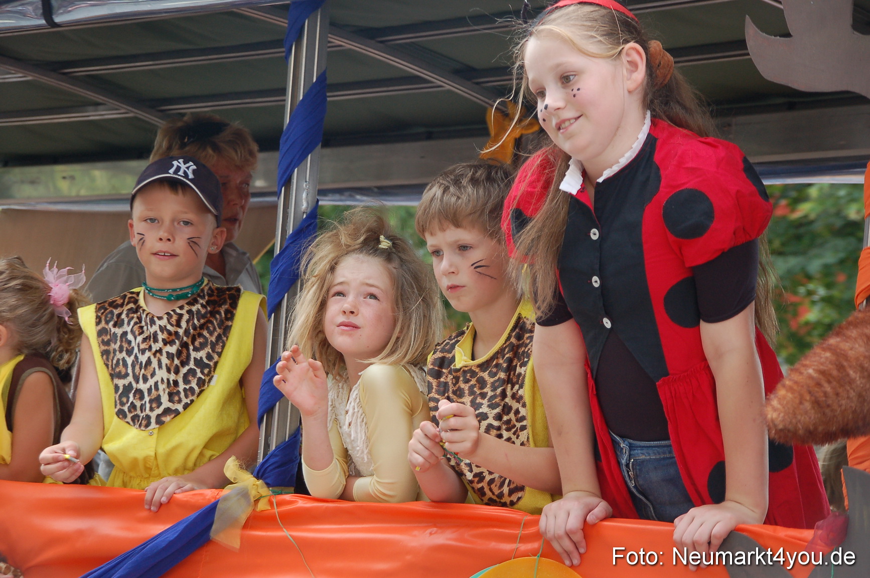 0093 Volksfestzug Neumarkt 090809