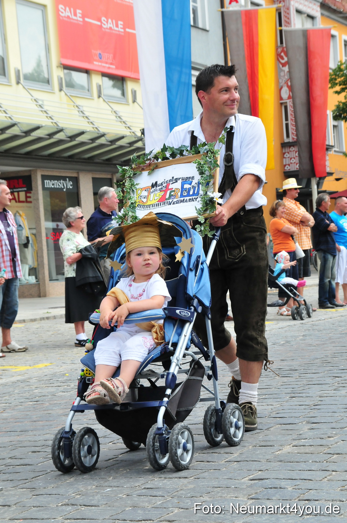 0095 Volksfestzug Neumarkt 090809