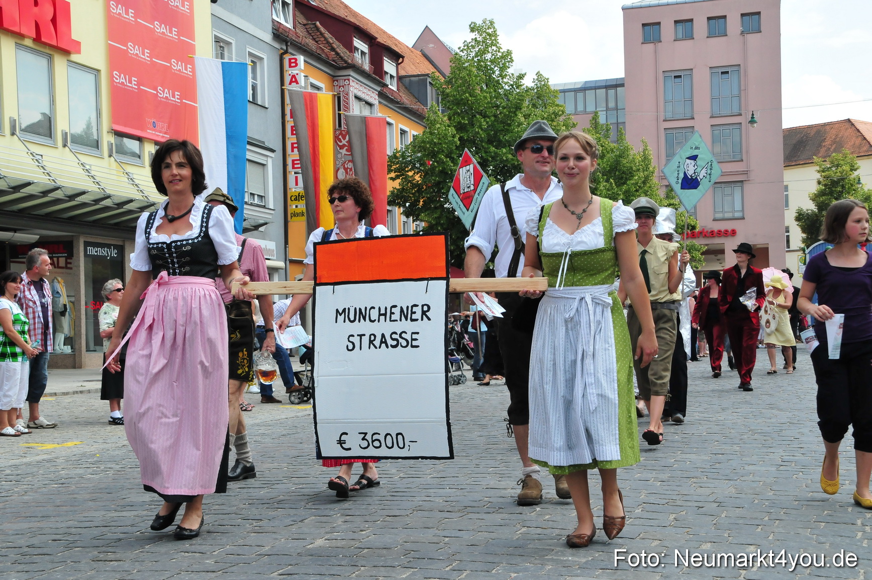 0096 Volksfestzug Neumarkt 090809