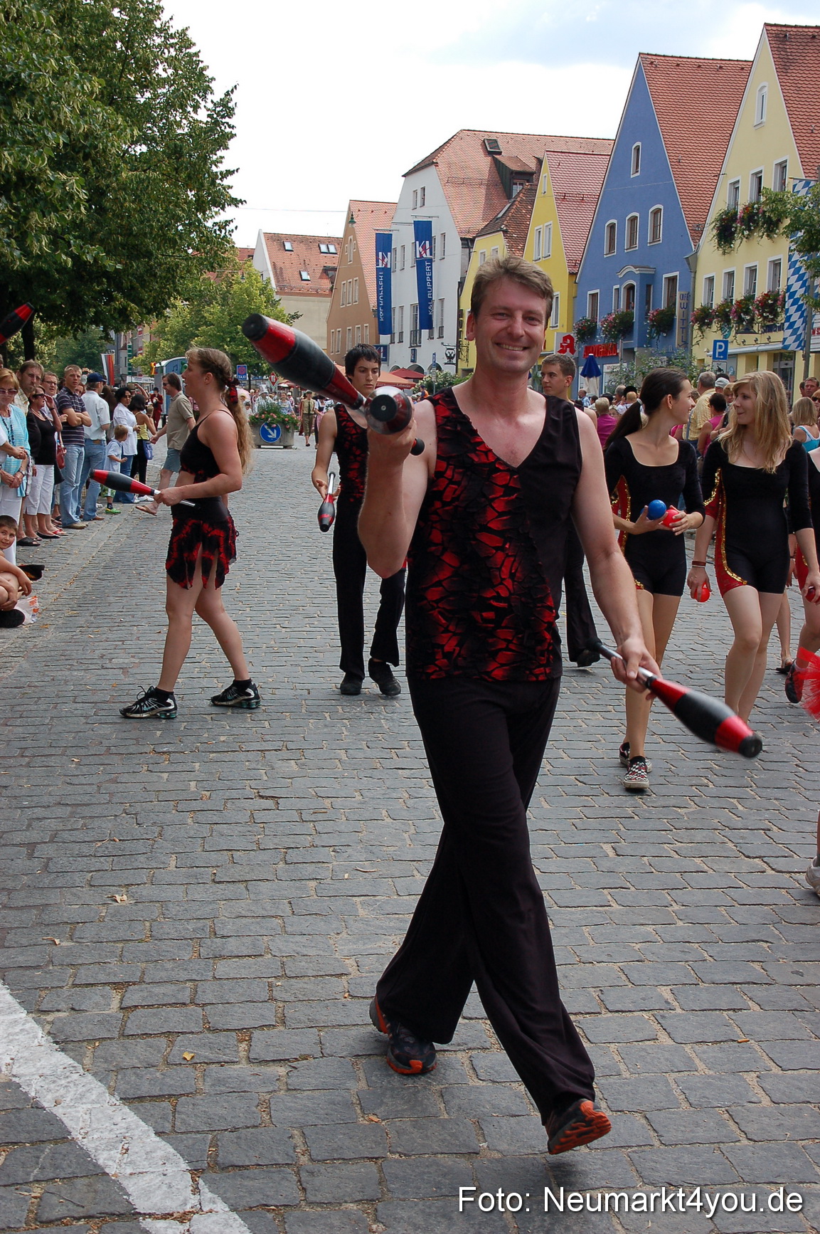 0104 Volksfestzug Neumarkt 090809