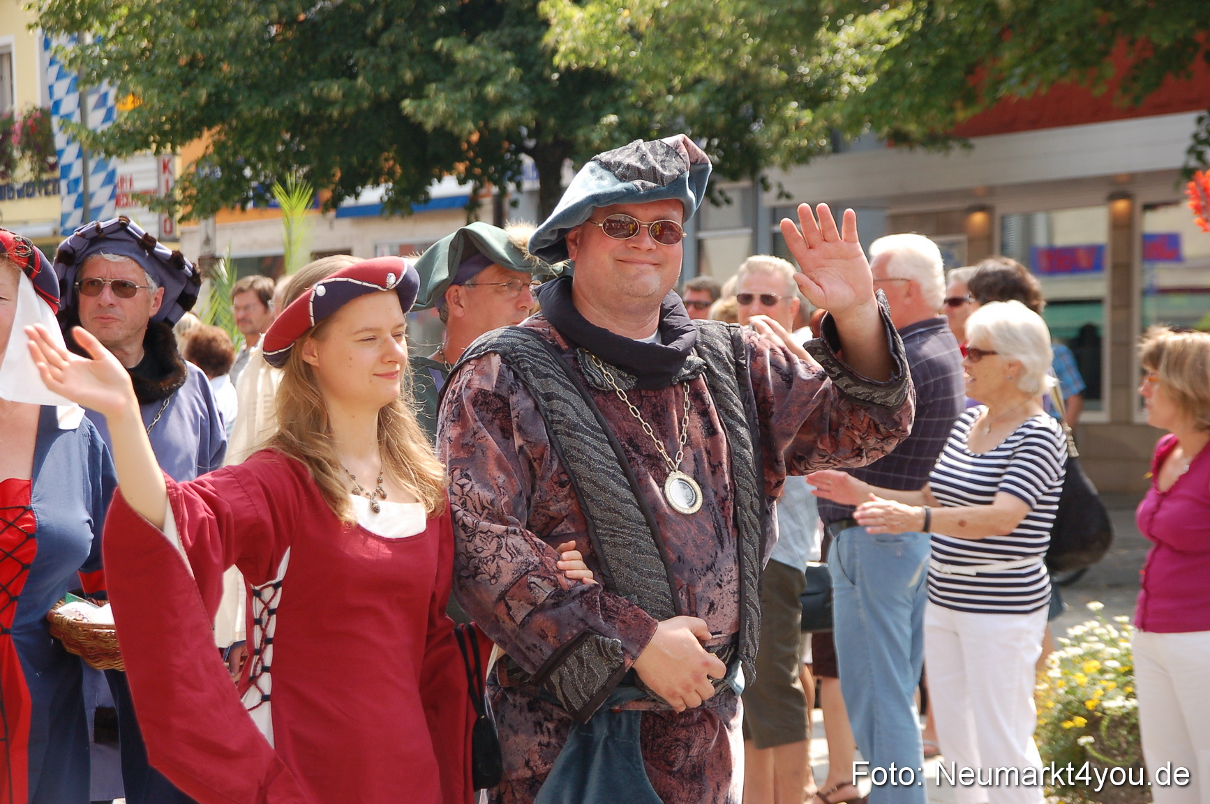 0119 Volksfestzug Neumarkt 090809