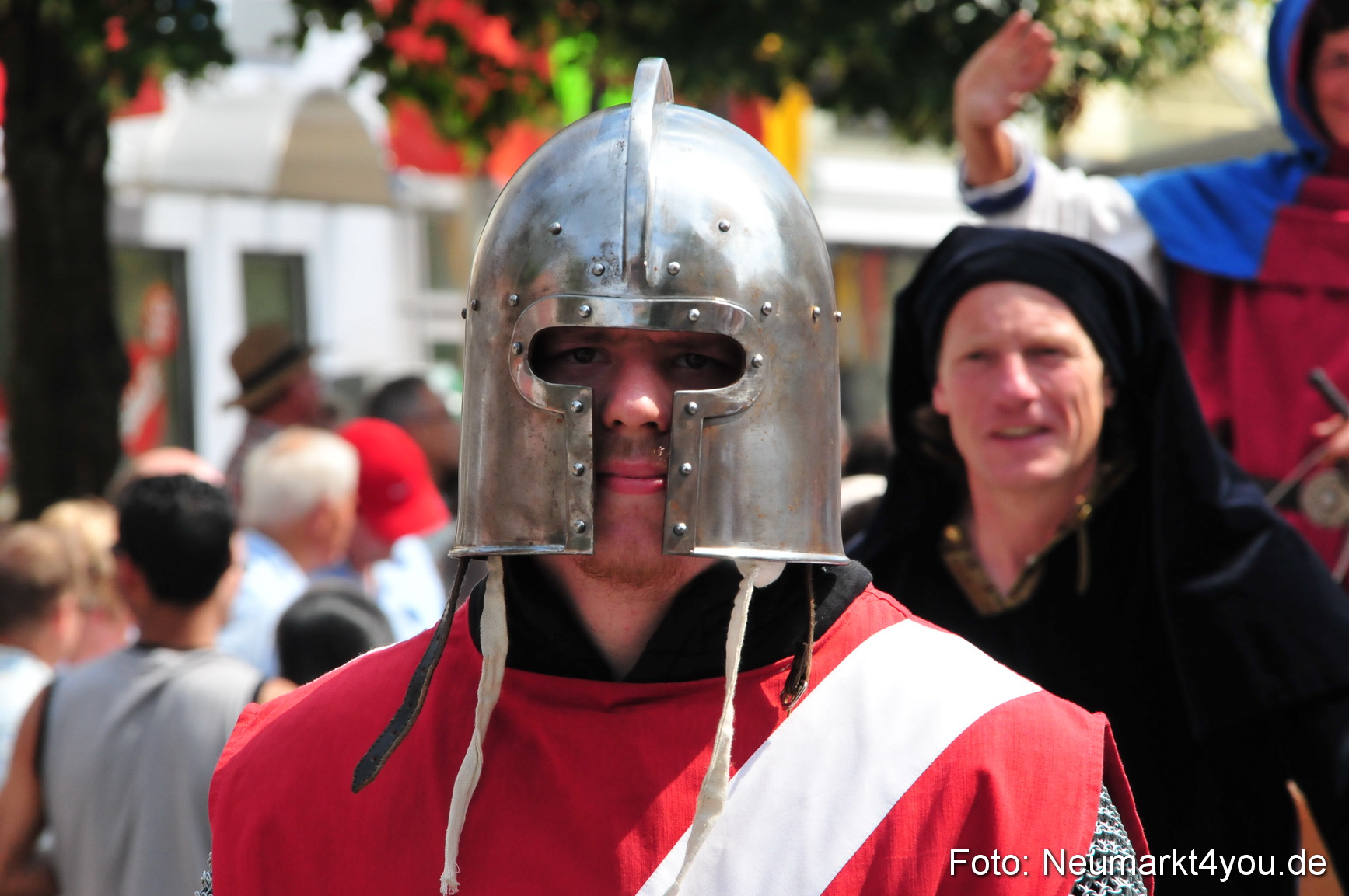 0126 Volksfestzug Neumarkt 090809