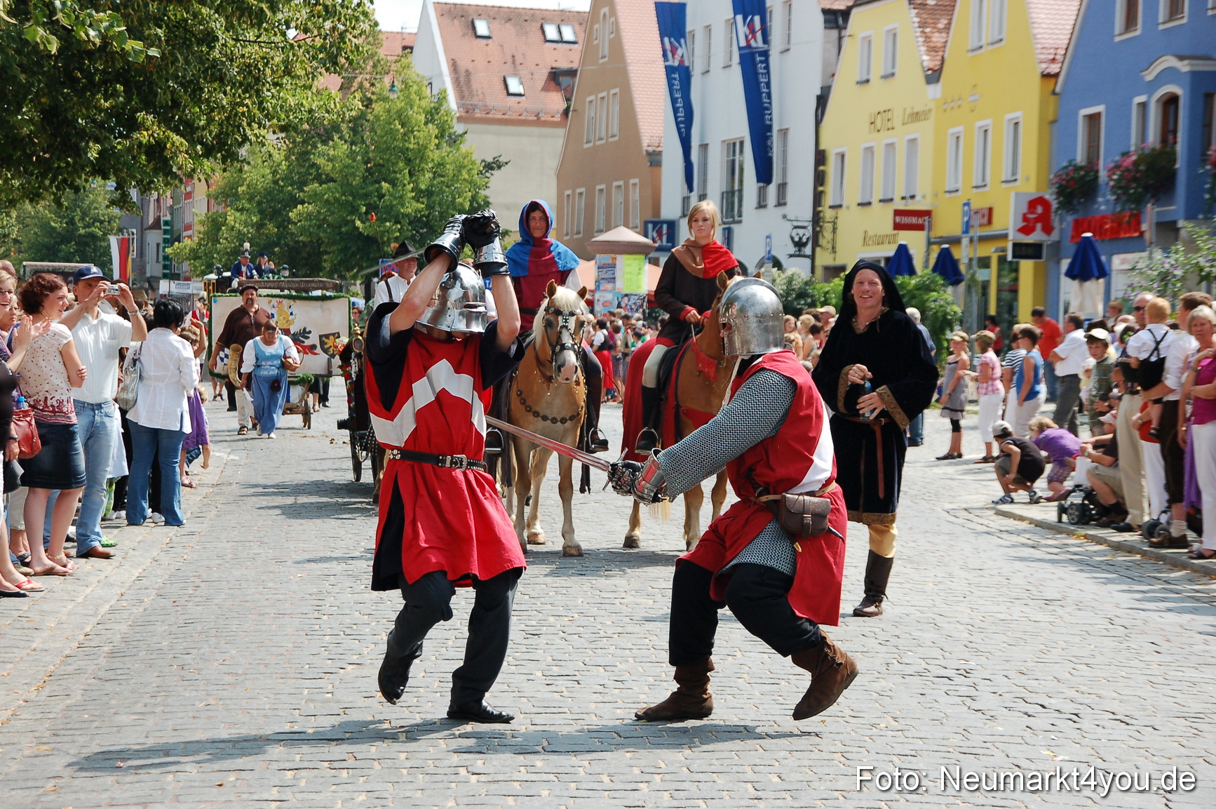 0133 Volksfestzug Neumarkt 090809