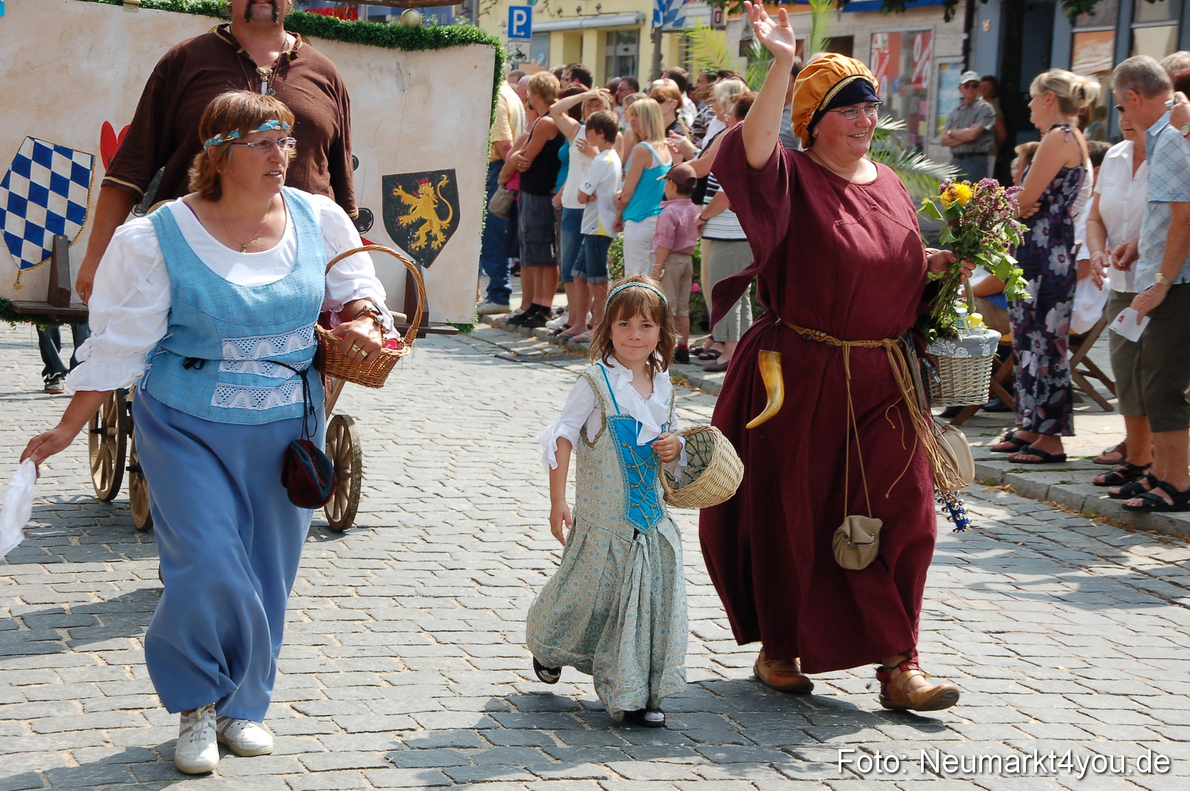 0137 Volksfestzug Neumarkt 090809