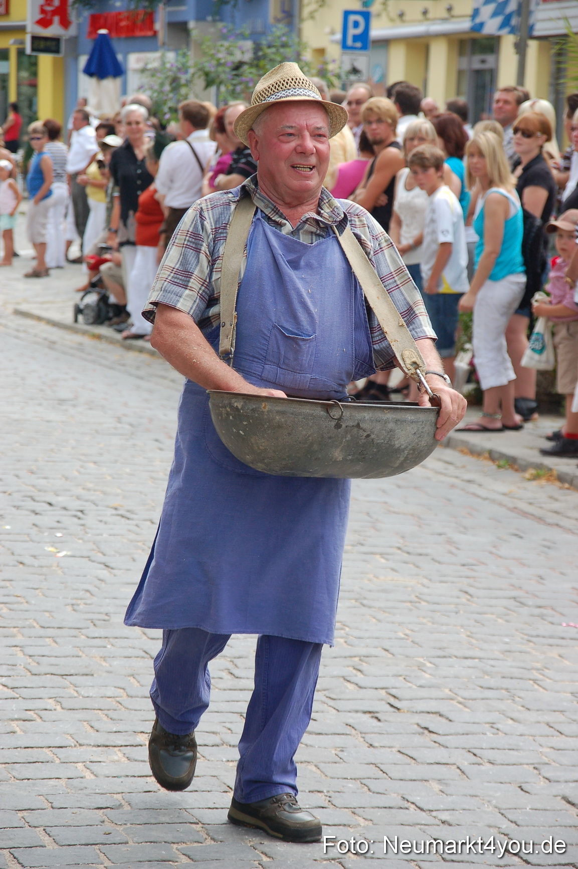 0148 Volksfestzug Neumarkt 090809