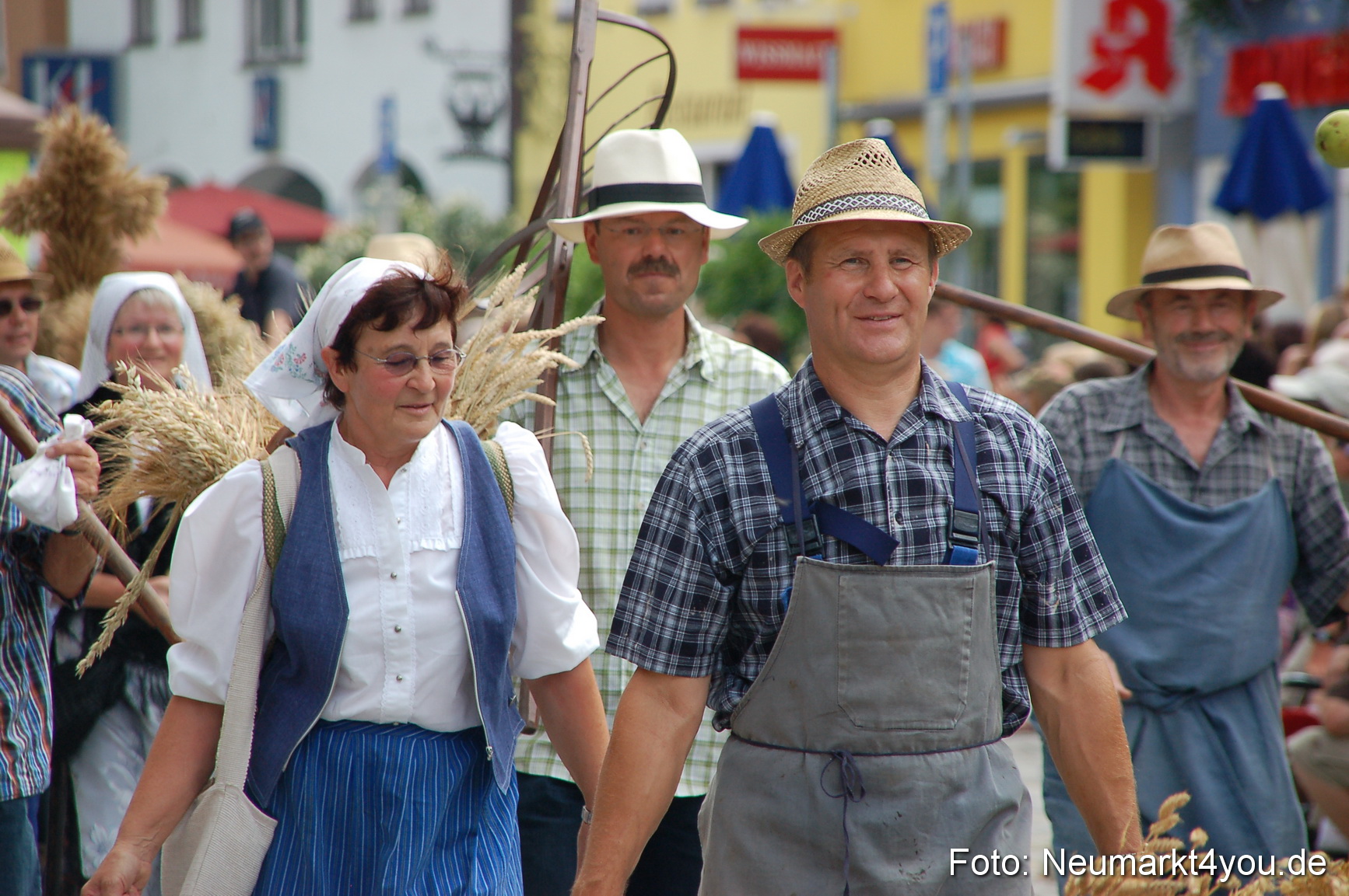 0151 Volksfestzug Neumarkt 090809