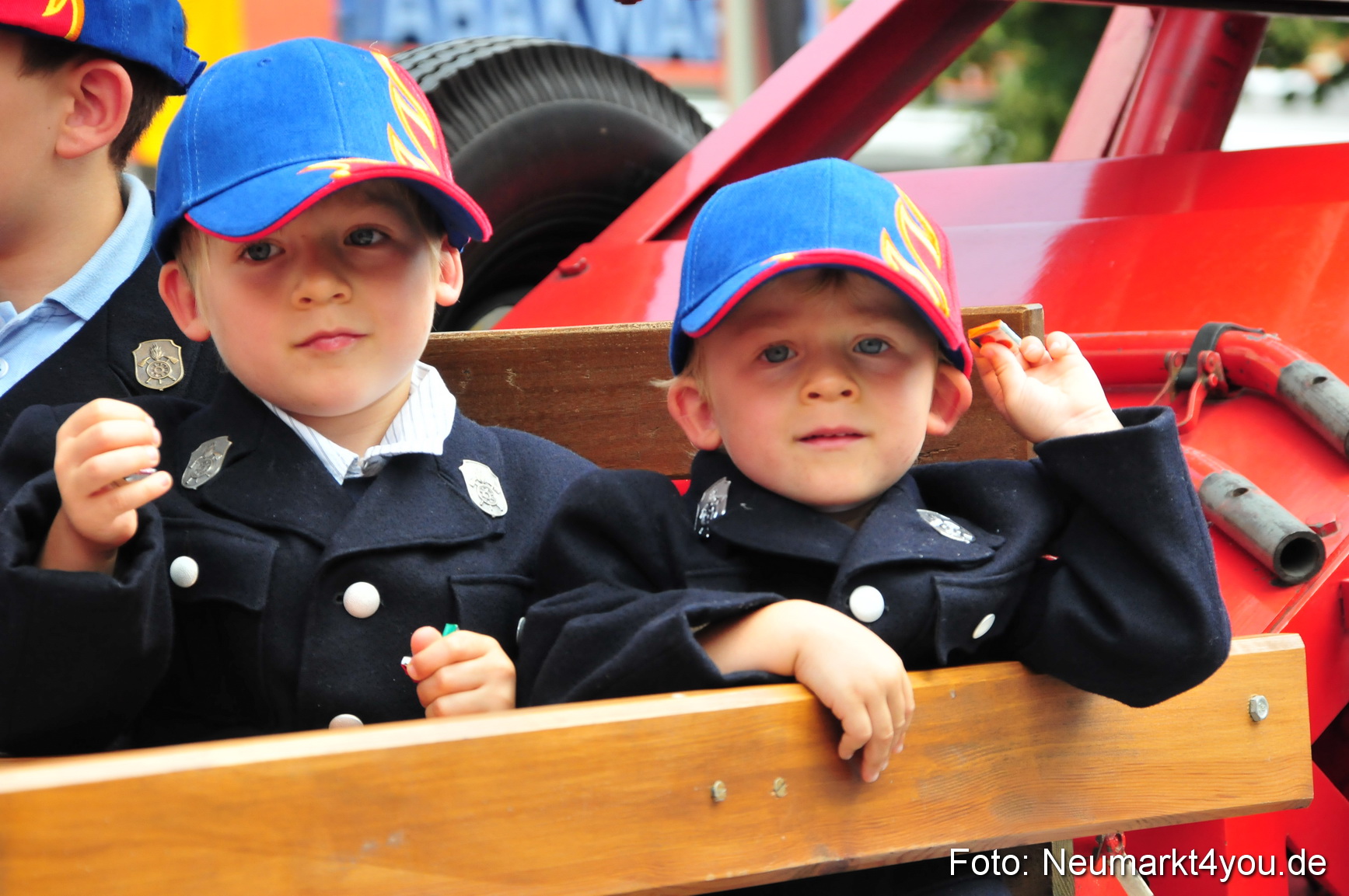 0159 Volksfestzug Neumarkt 090809