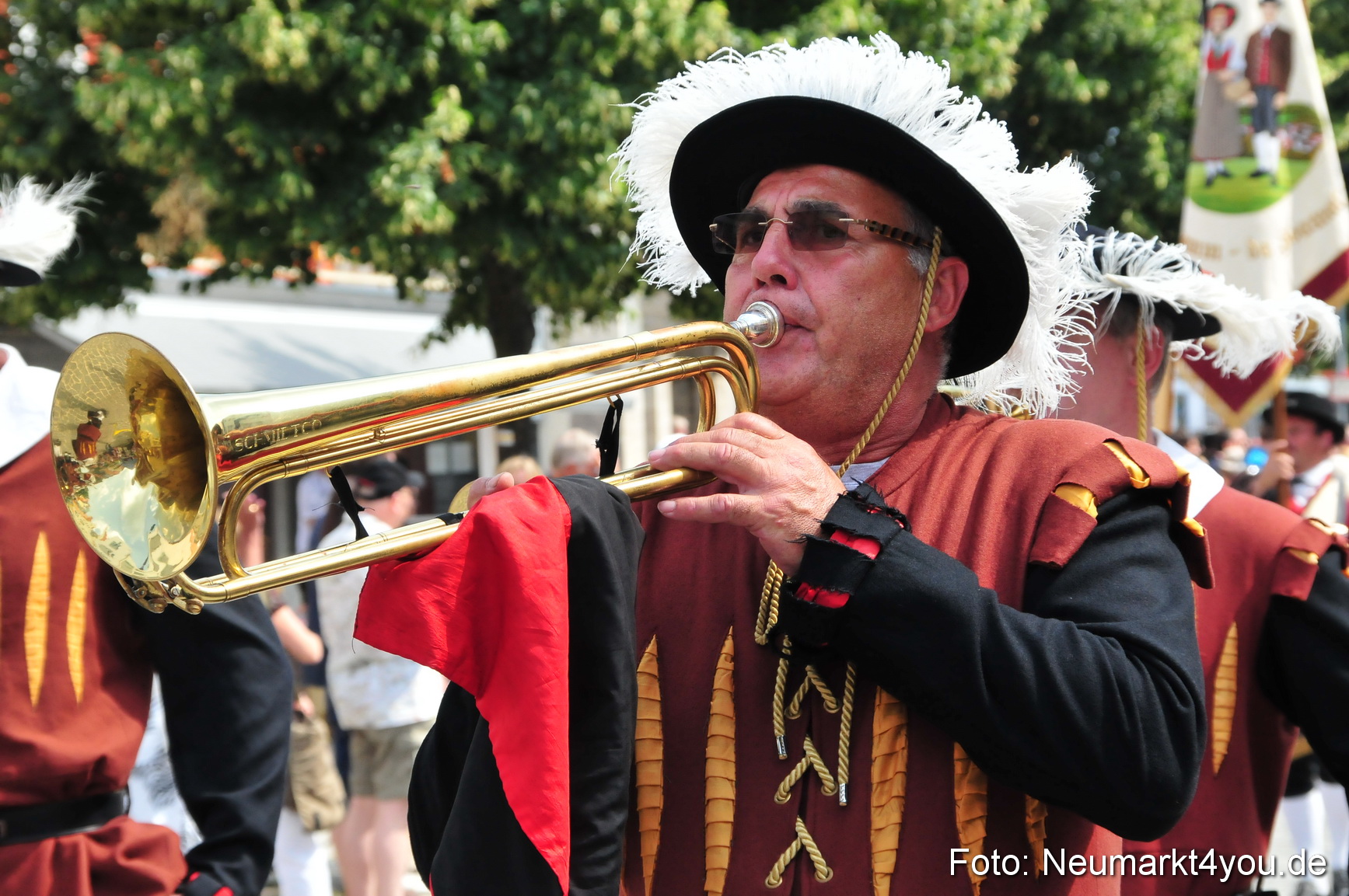 0182 Volksfestzug Neumarkt 090809