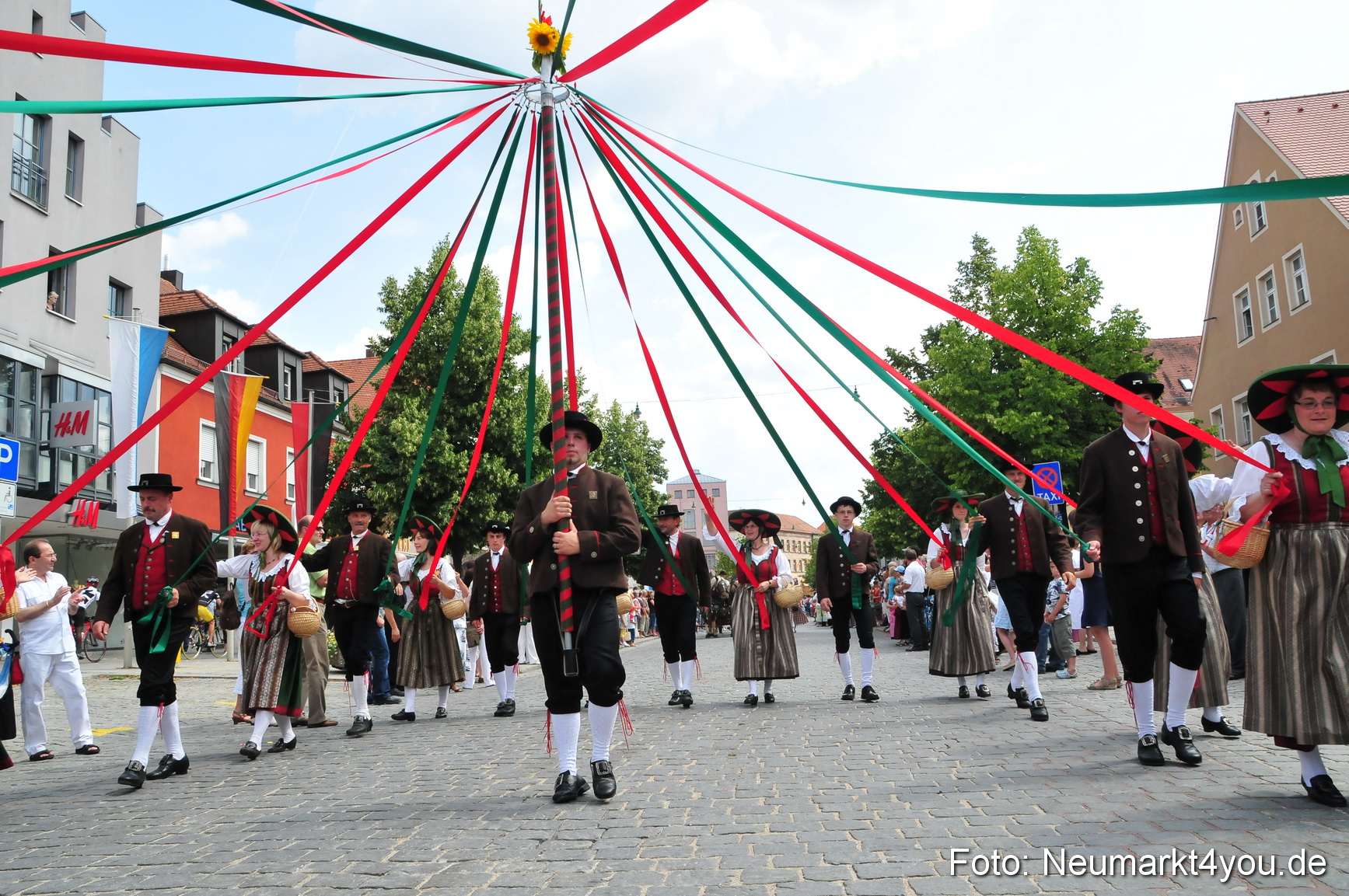 0186 Volksfestzug Neumarkt 090809