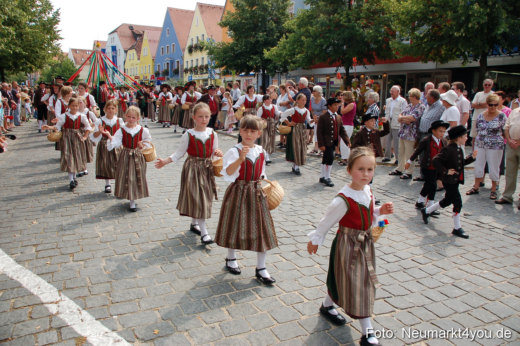 0190 Volksfestzug Neumarkt 090809