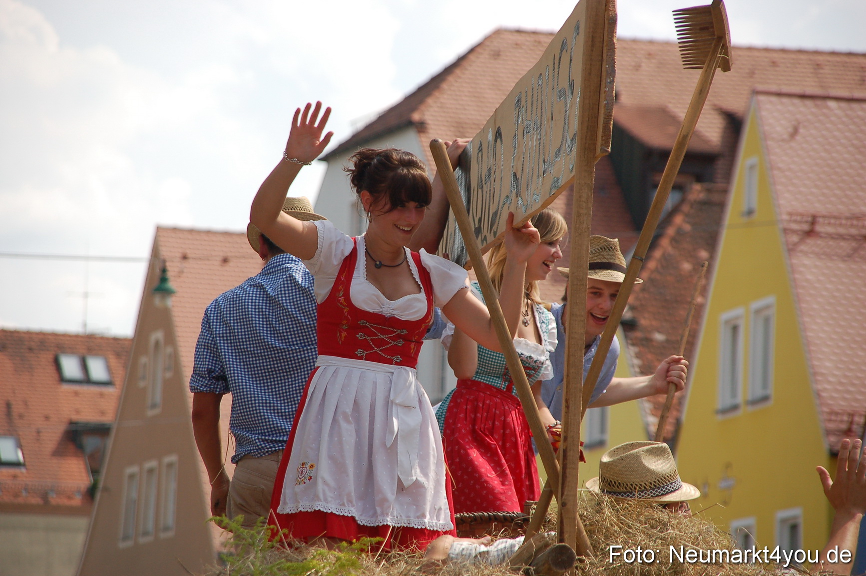 0197 Volksfestzug Neumarkt 090809