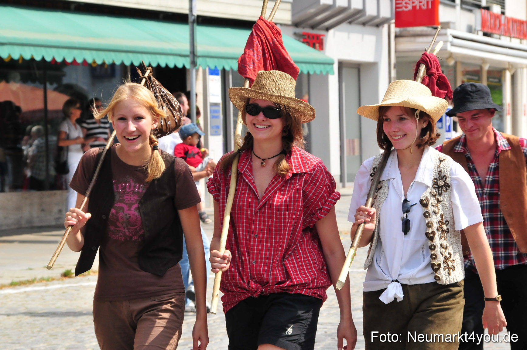 0204 Volksfestzug Neumarkt 090809