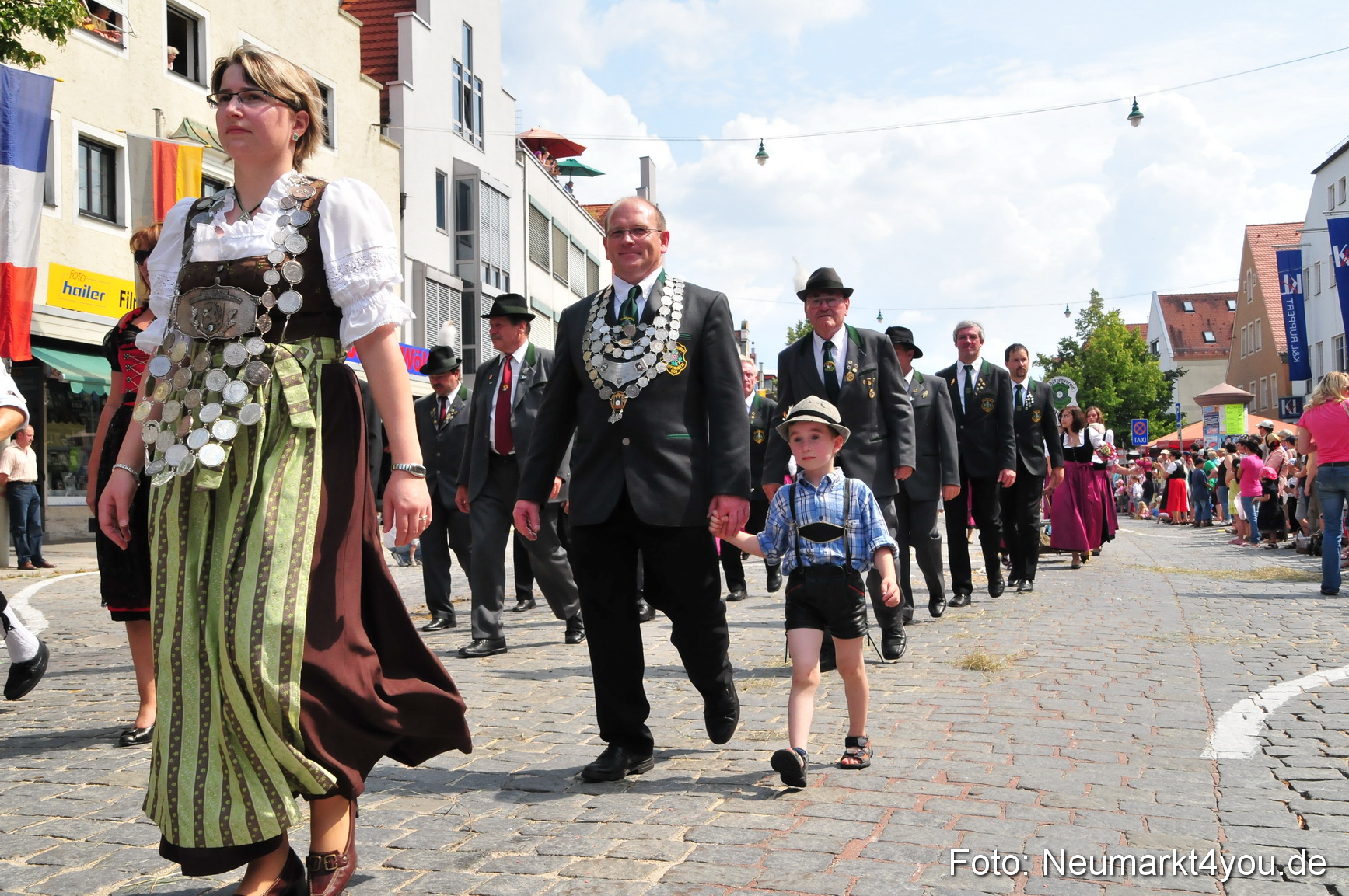 0208 Volksfestzug Neumarkt 090809