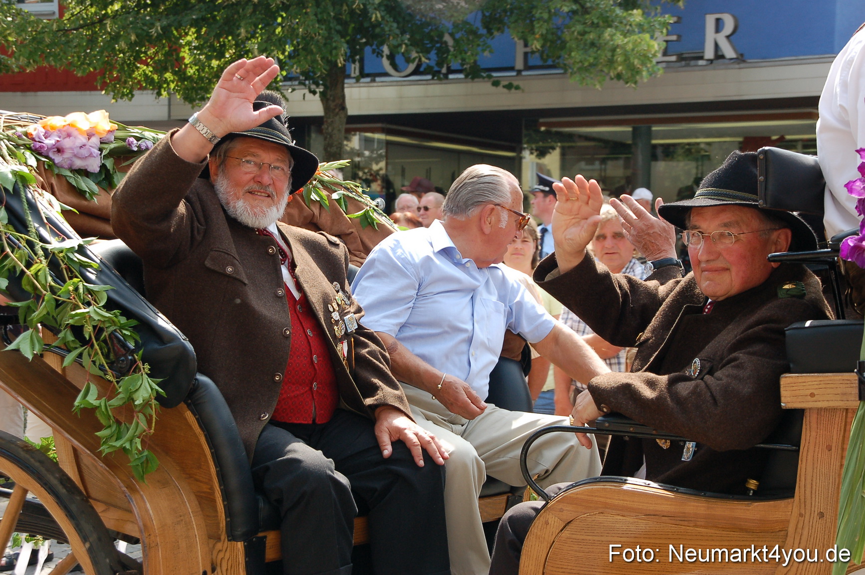 0217 Volksfestzug Neumarkt 090809