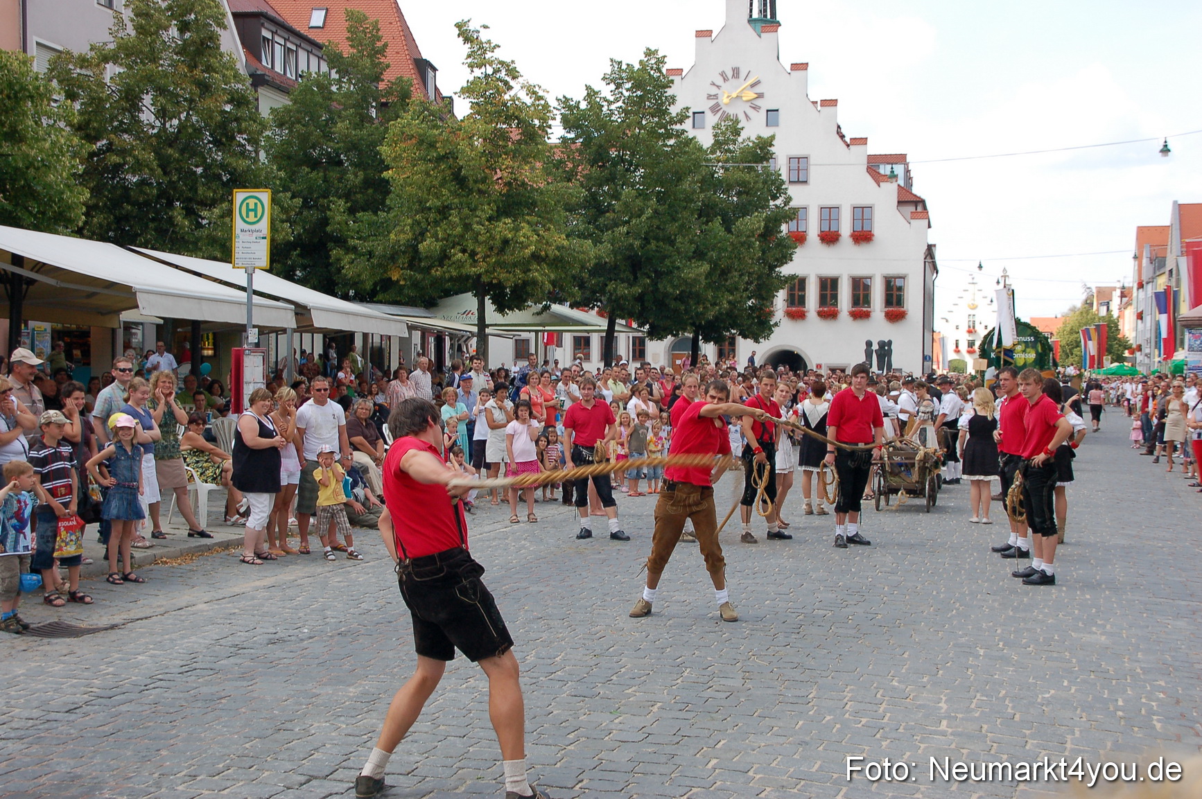0241 Volksfestzug Neumarkt 090809
