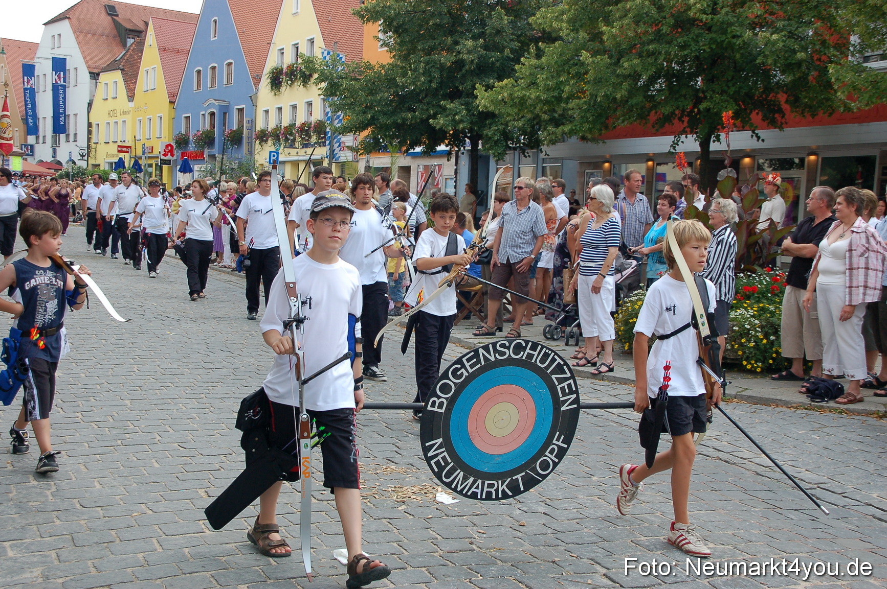 0253 Volksfestzug Neumarkt 090809