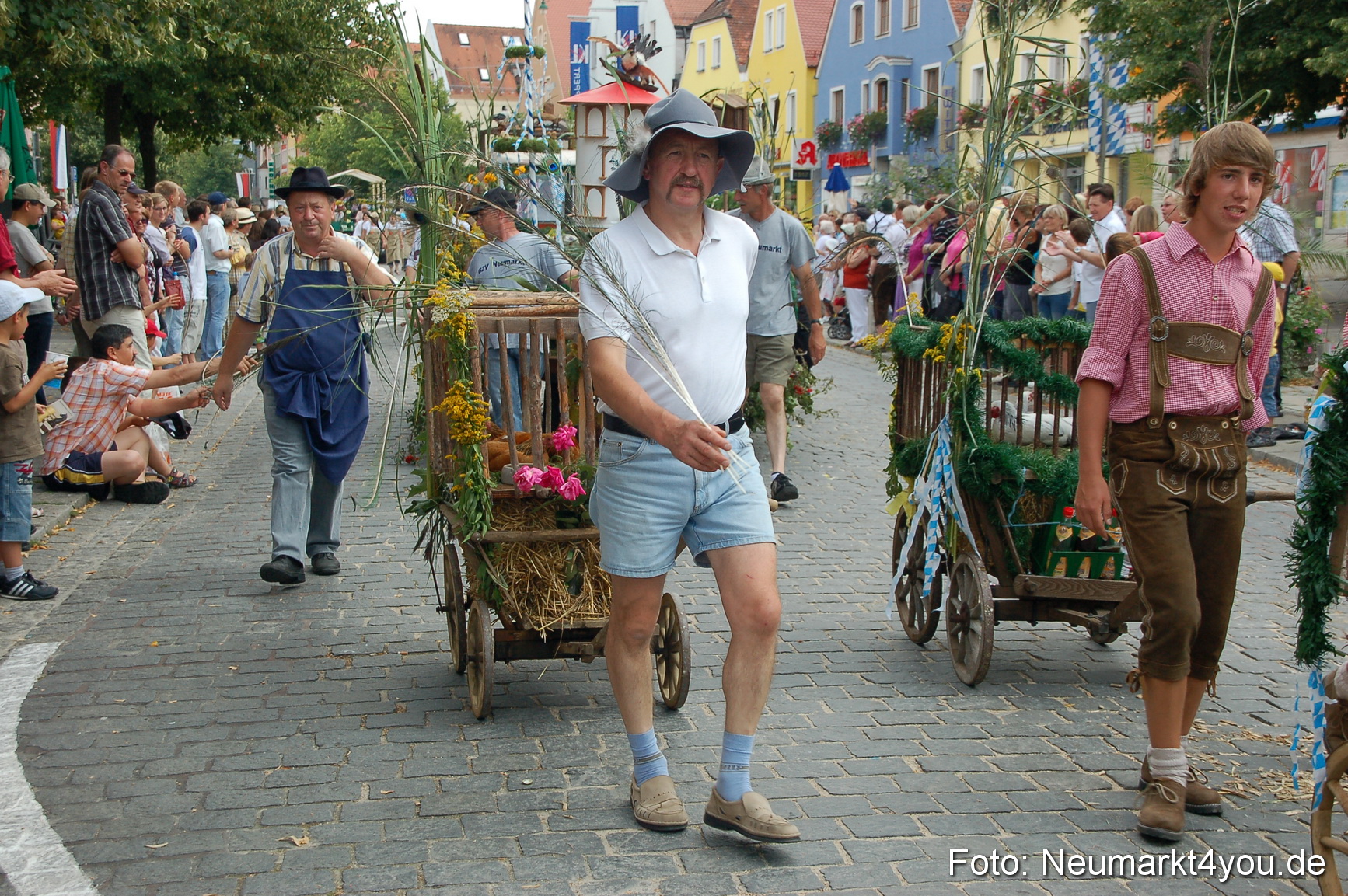 0266 Volksfestzug Neumarkt 090809