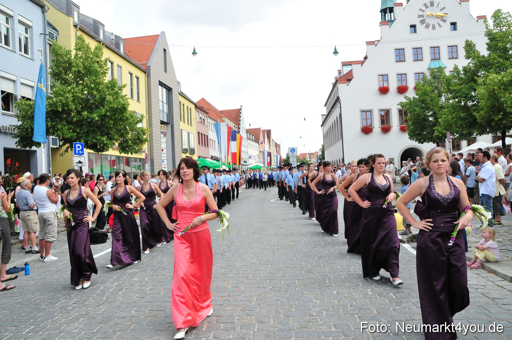 0268 Volksfestzug Neumarkt 090809