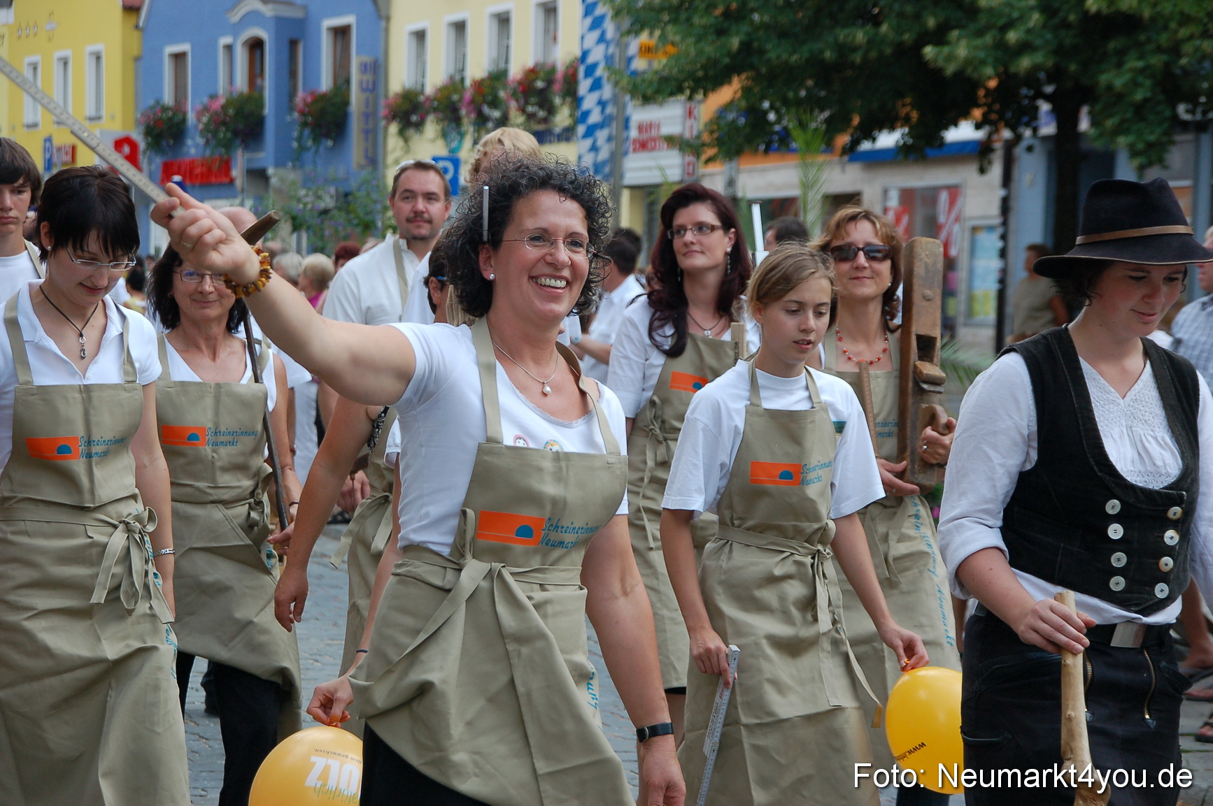 0272 Volksfestzug Neumarkt 090809