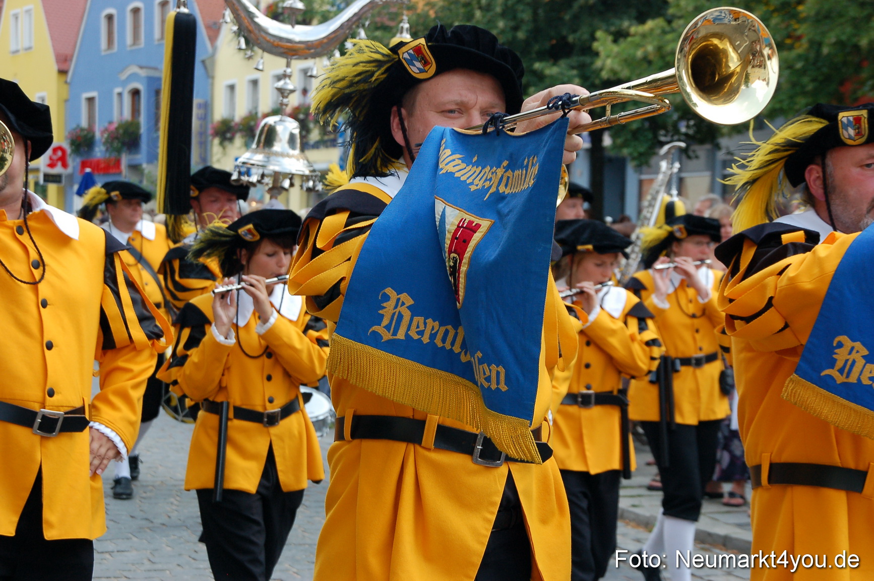 0276 Volksfestzug Neumarkt 090809