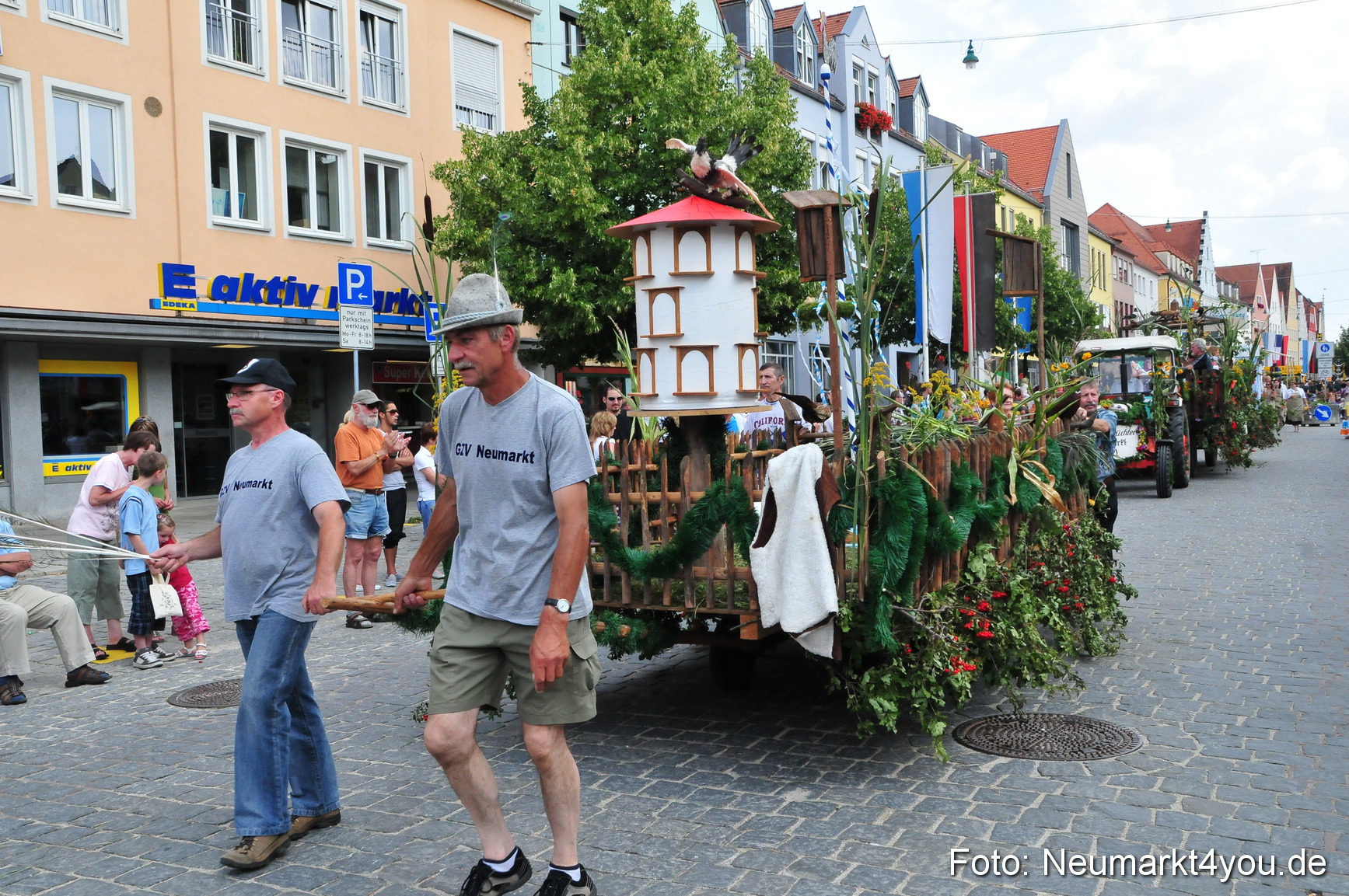 0282 Volksfestzug Neumarkt 090809