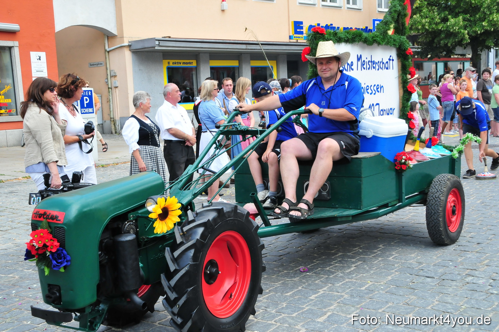 0310 Volksfestzug Neumarkt 090809