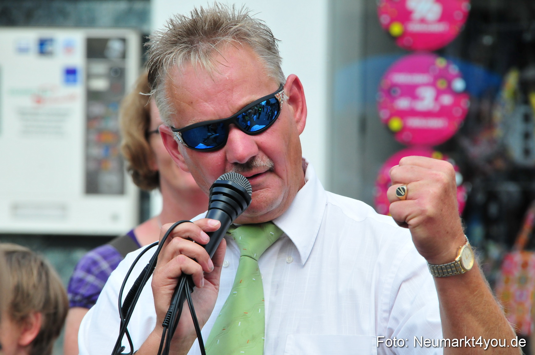 0318 Volksfestzug Neumarkt 090809