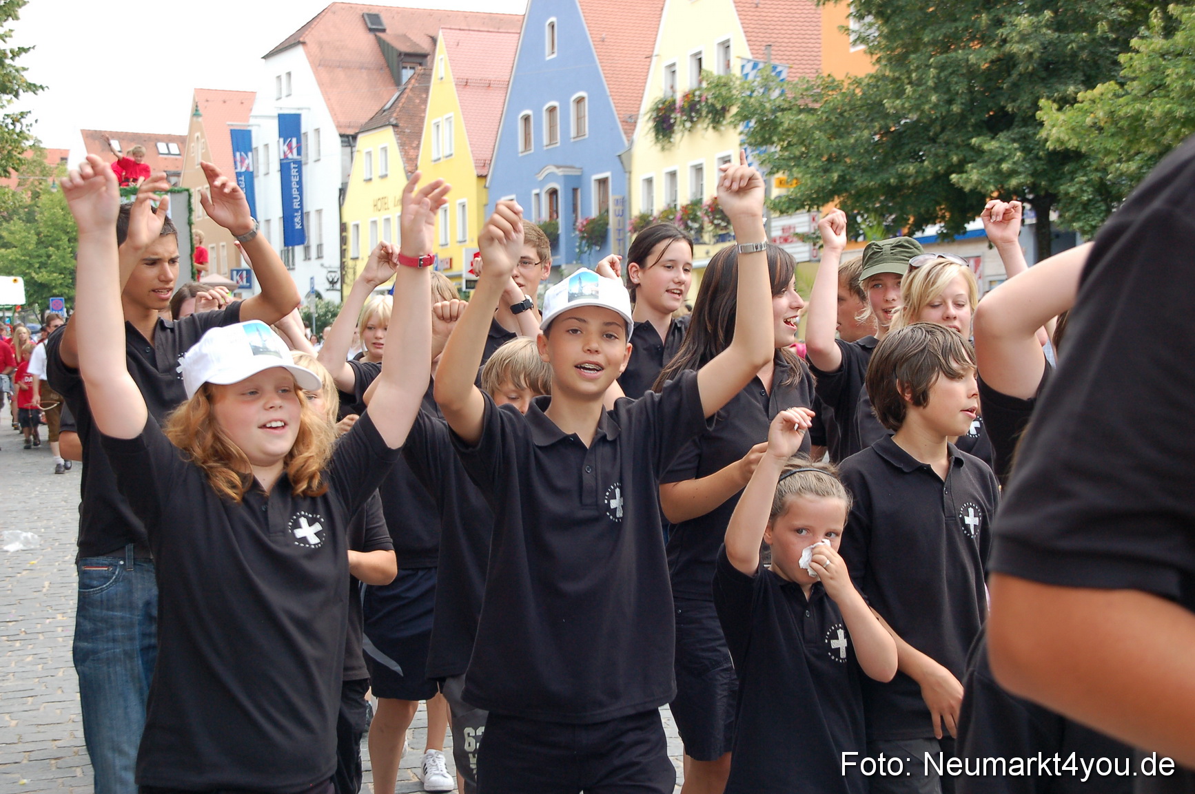 0319 Volksfestzug Neumarkt 090809