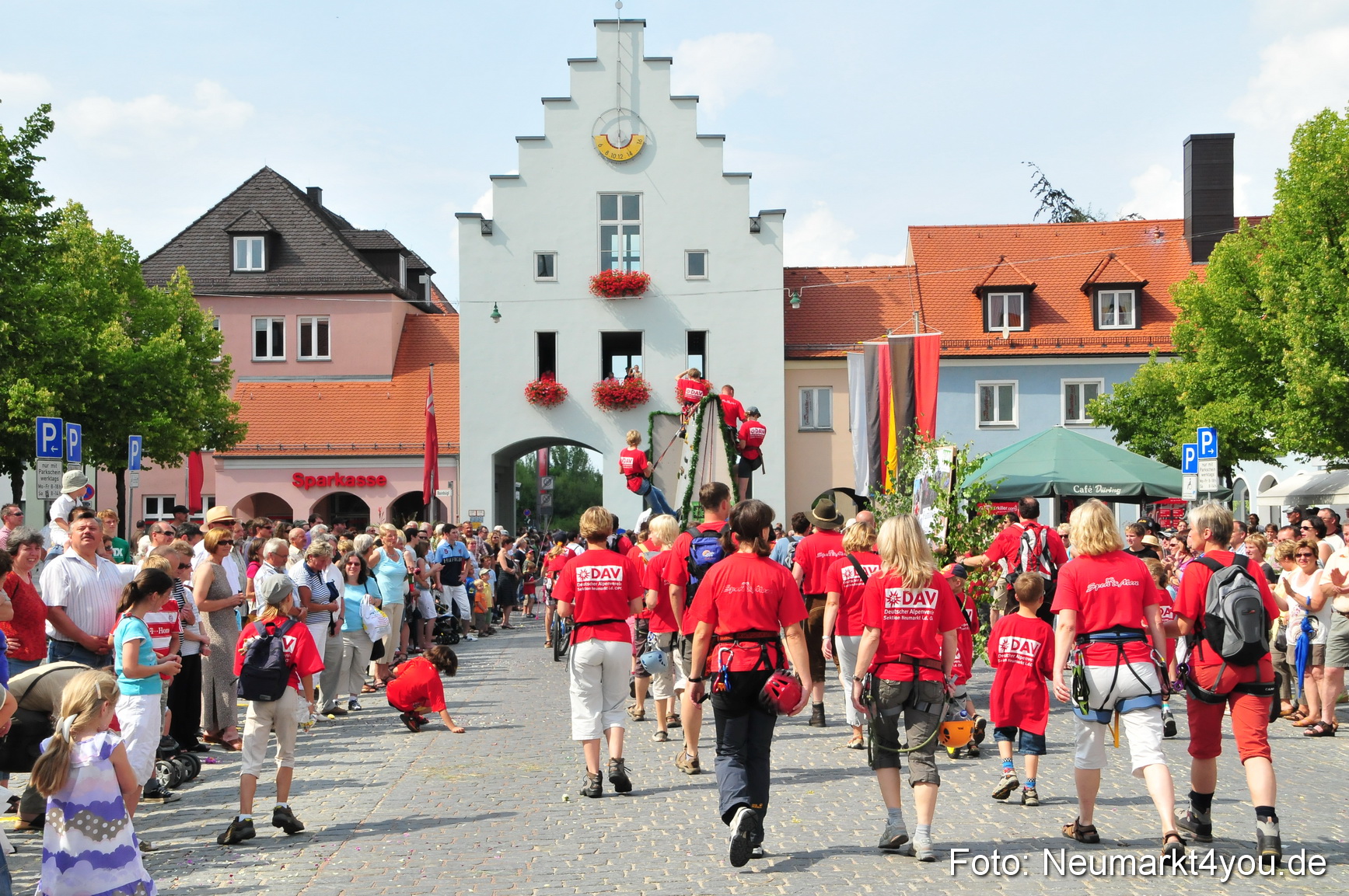 0337 Volksfestzug Neumarkt 090809