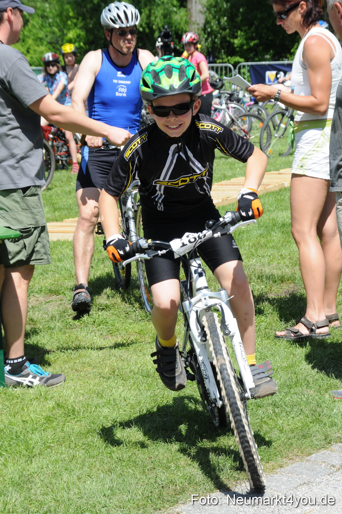 0133 Triathlon Neumarkt 170509