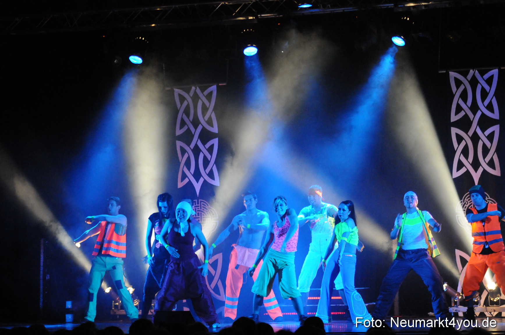 0016 Night of the Dance 050209