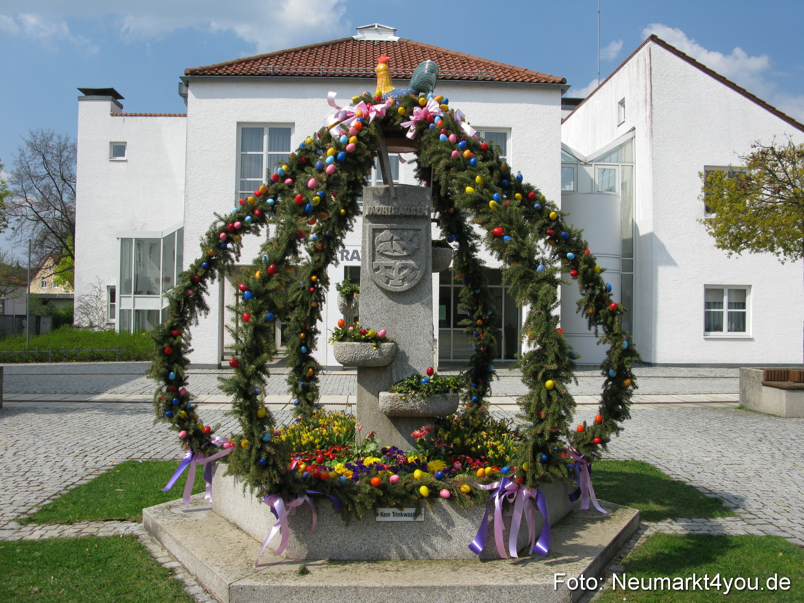 0003 Osterbrunnen Neumarkt 130409