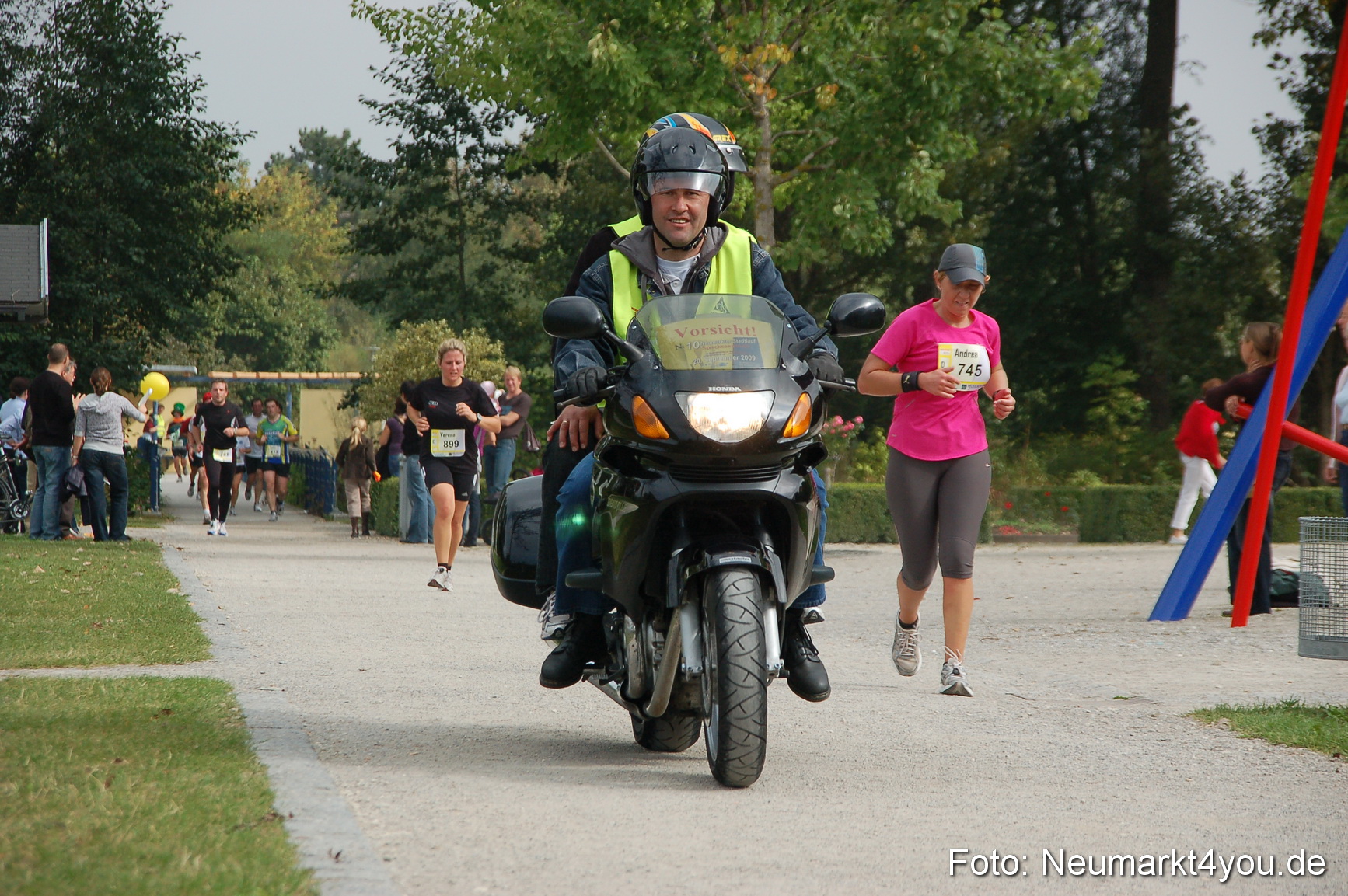0112 Stadtlauf Neumarkt LGS 200909