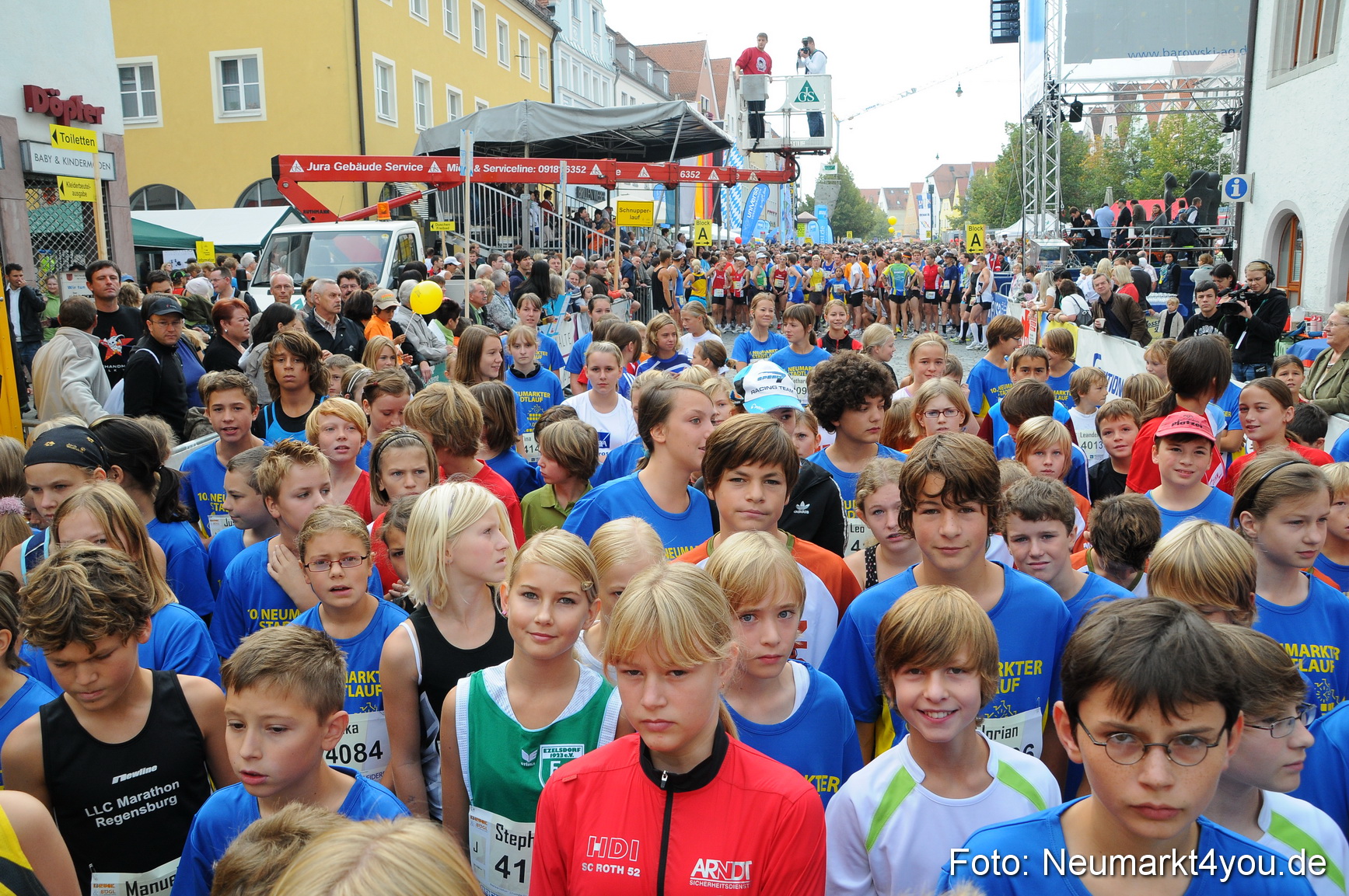 0007 Stadtlauf Neumarkt Startbereich 200909