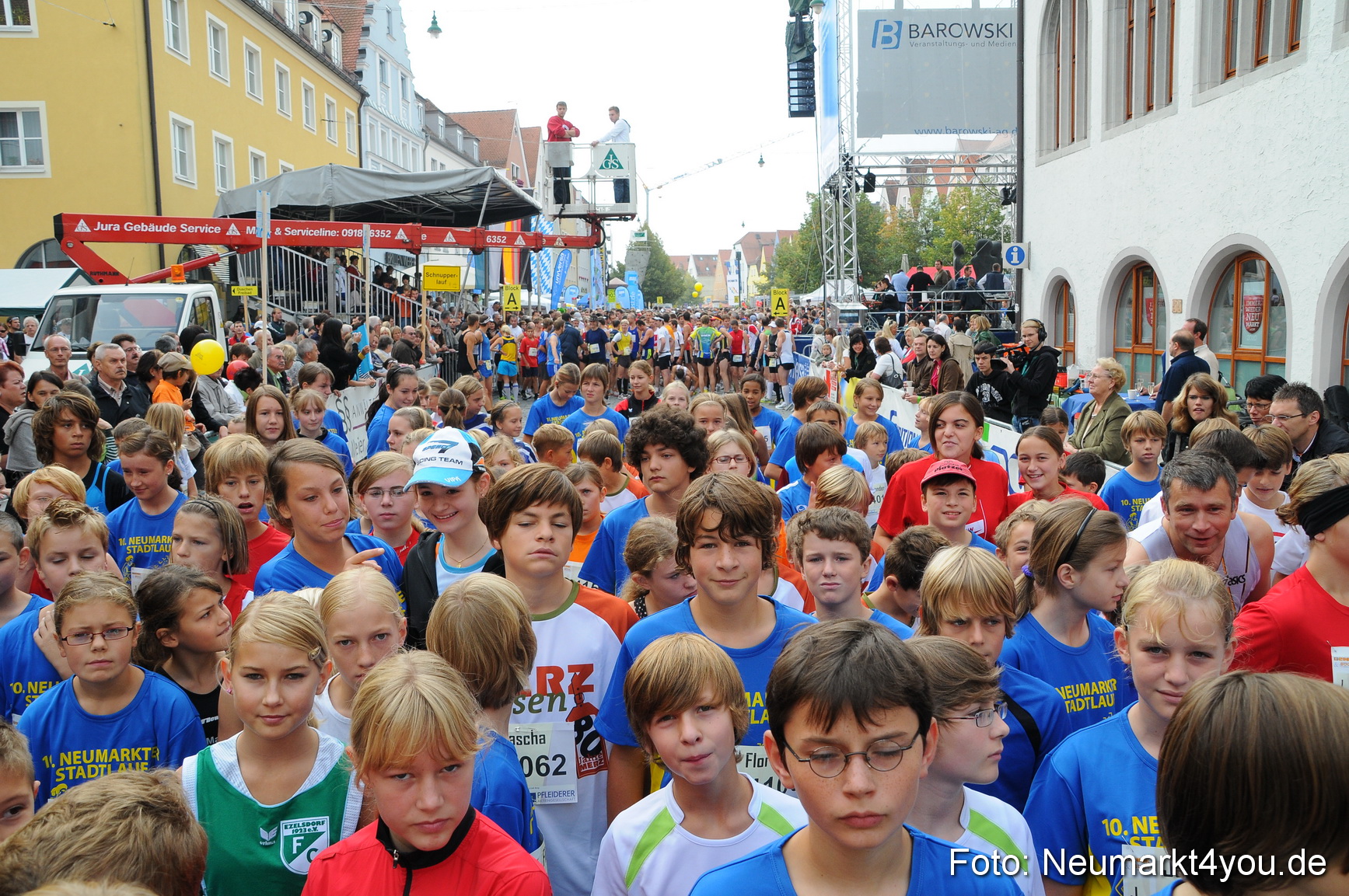 0009 Stadtlauf Neumarkt Startbereich 200909