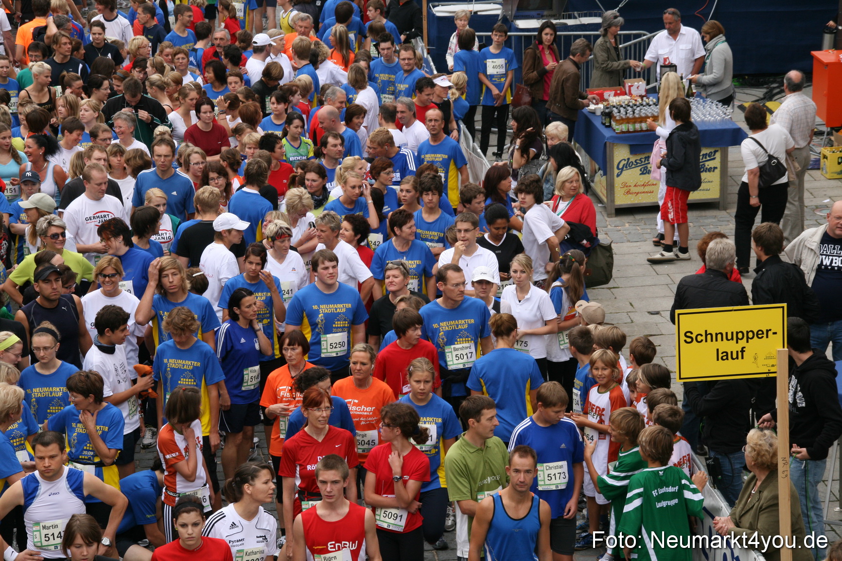 0025 Stadtlauf Neumarkt Startbereich 200909