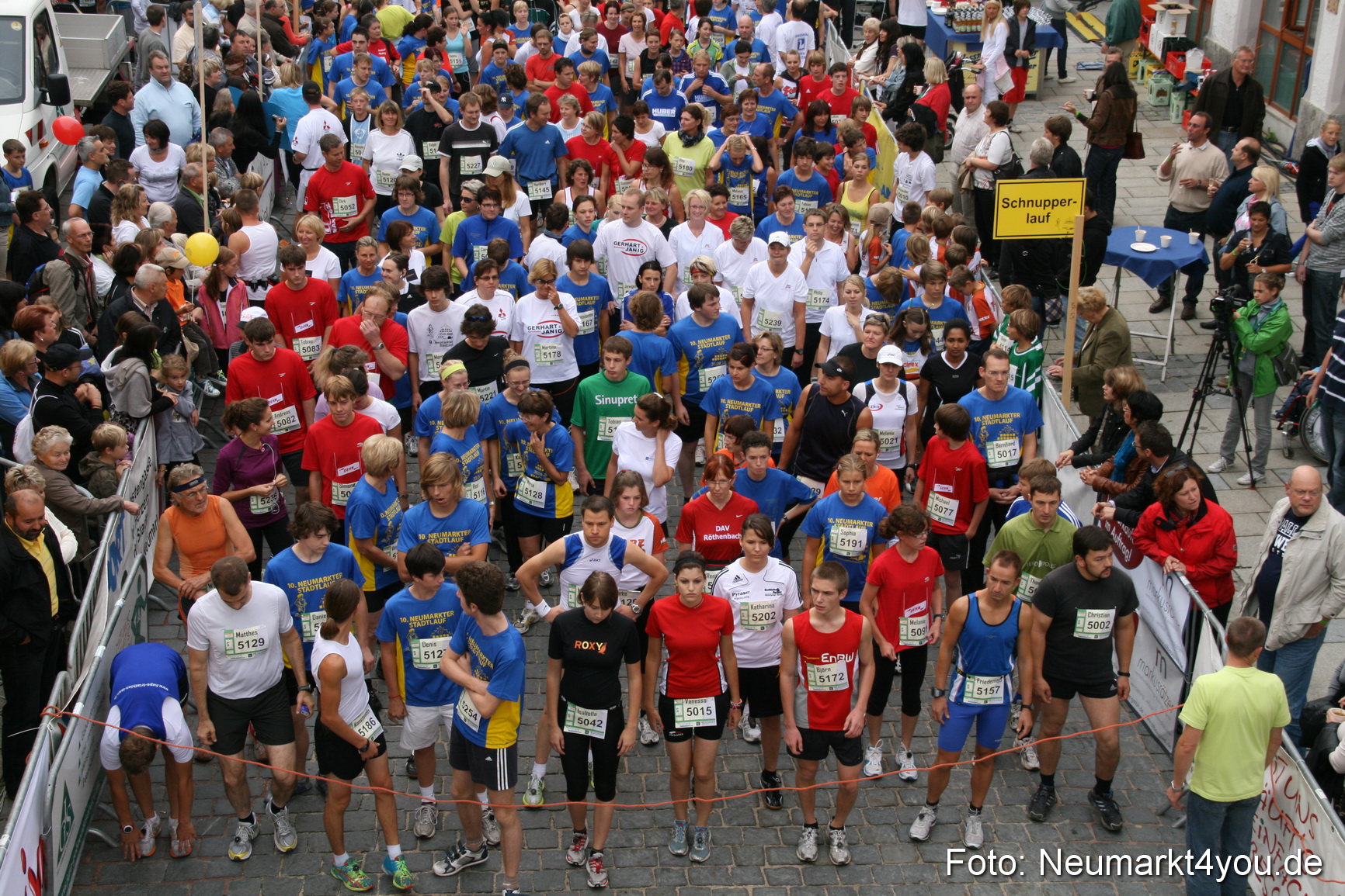 0028 Stadtlauf Neumarkt Startbereich 200909